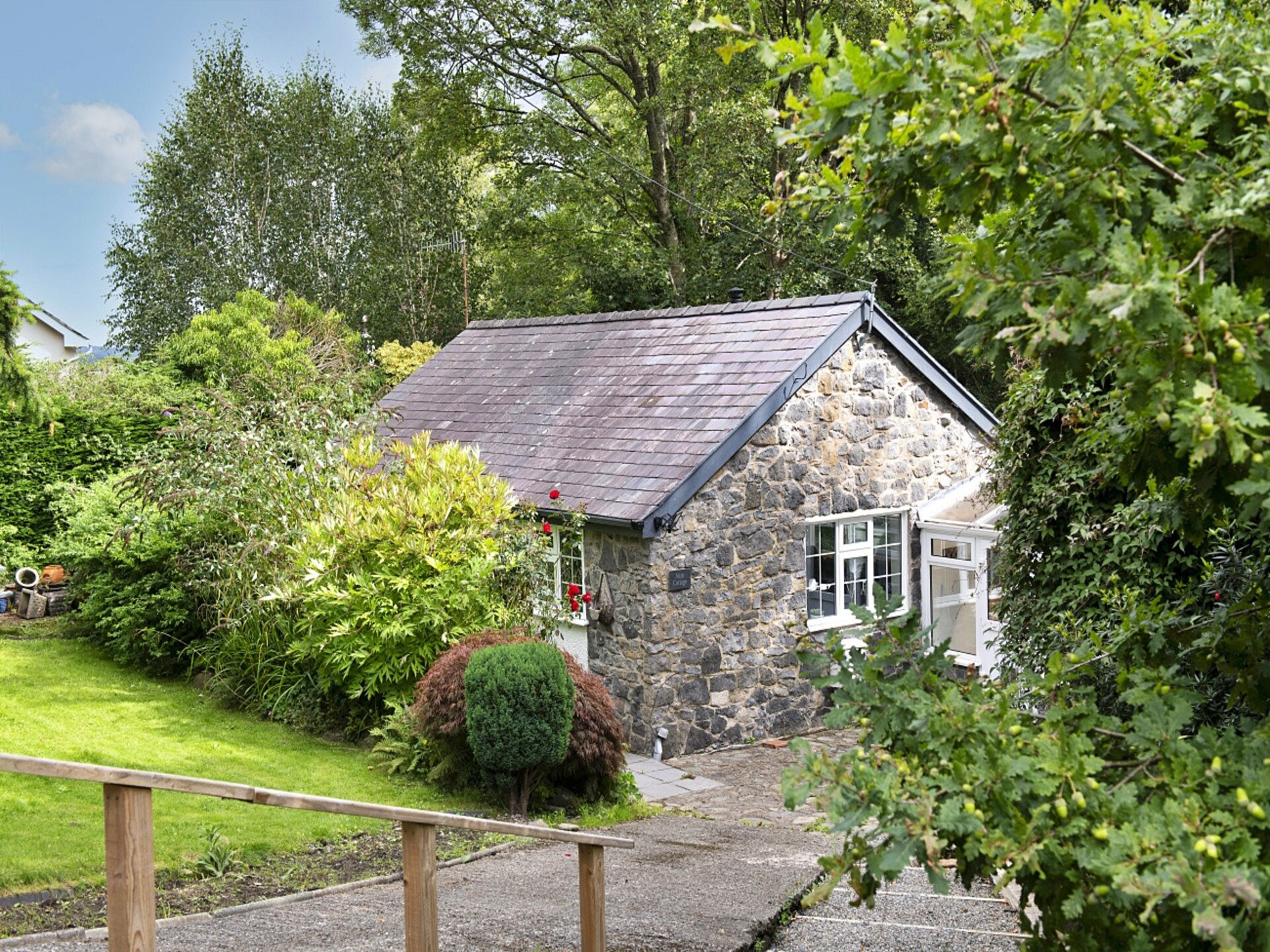 Rustiek landhuis aan de rivier in Rowen, Snowdonia – 5 personen - foto 1