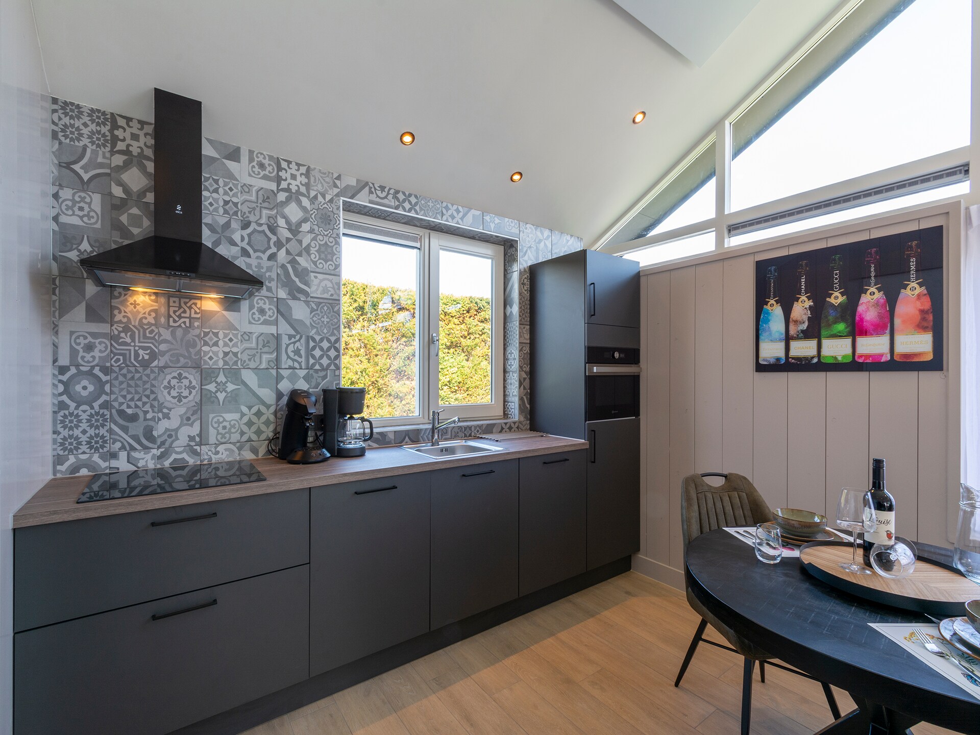 Wellness Villa Azure: luxe vakantiehuis met sauna nabij het strand - foto 6