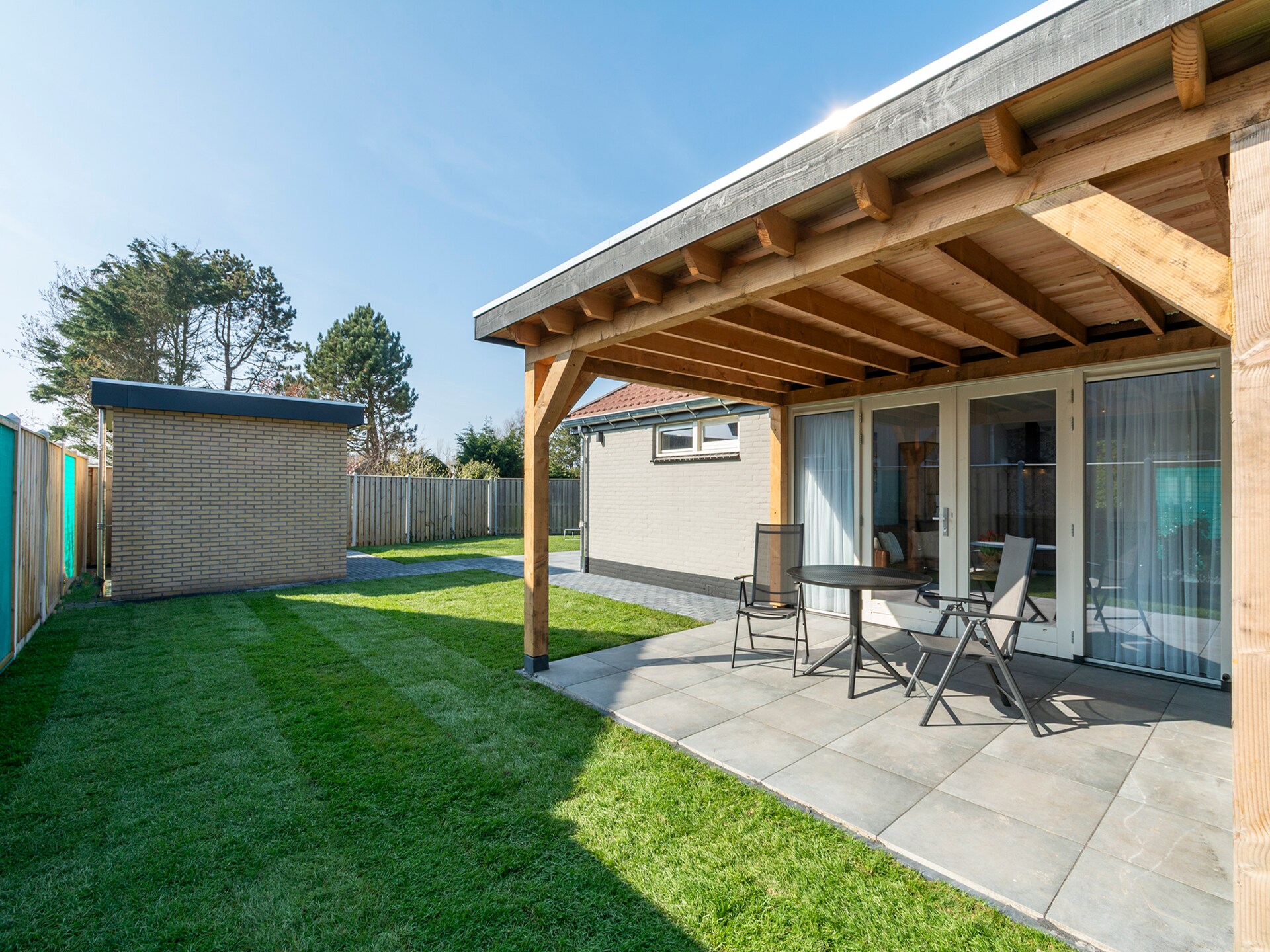 Wellness Villa Azure: luxe vakantiehuis met sauna nabij het strand - foto 7