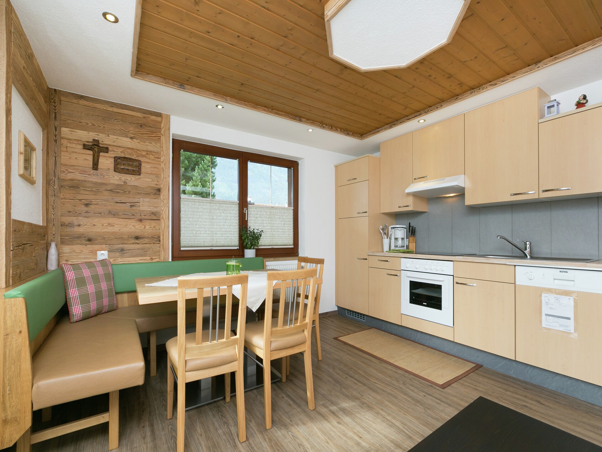 Centraal gelegen appartement Prantl in Längenfeld aan de piste - foto 9