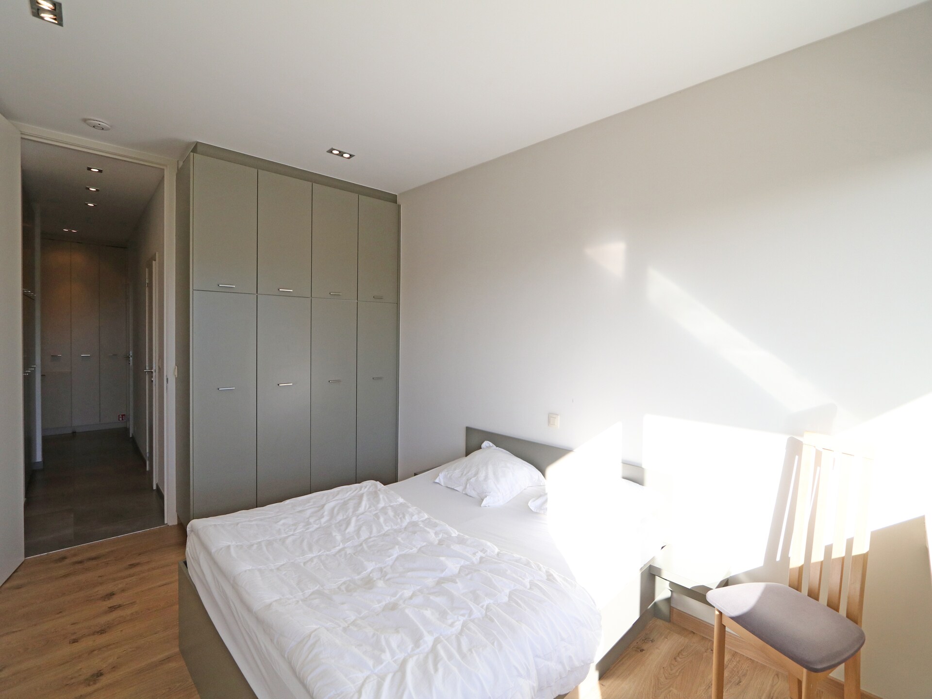 Stijlvol appartement in Het Zoute met panoramisch zee- en Zwinzicht - foto 8