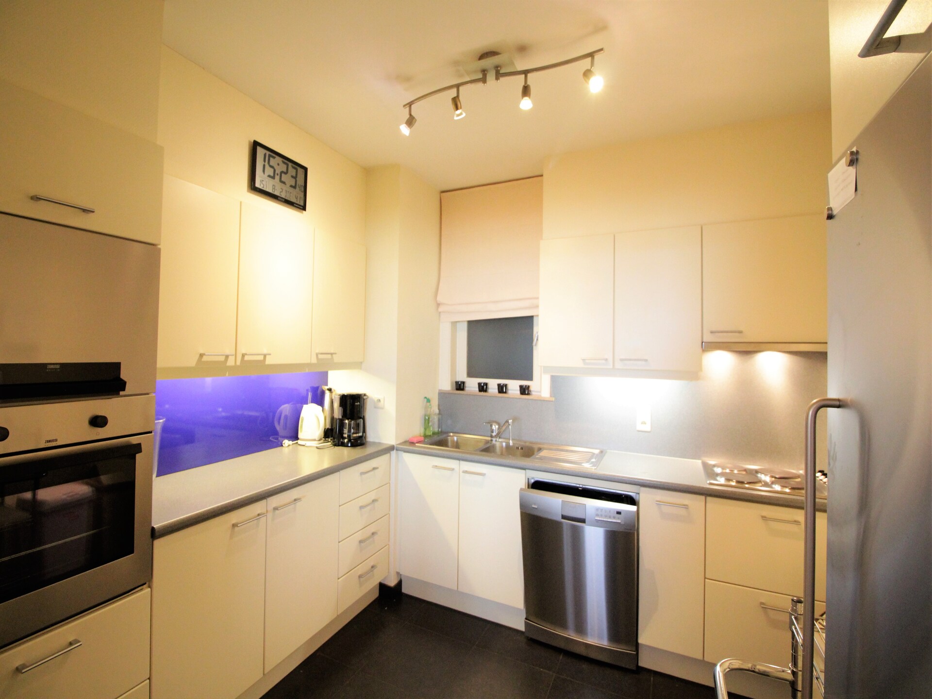 Panoramisch zeezicht in 3-slaapkamerappartement in Het Zoute, Knokke-Heist - foto 2