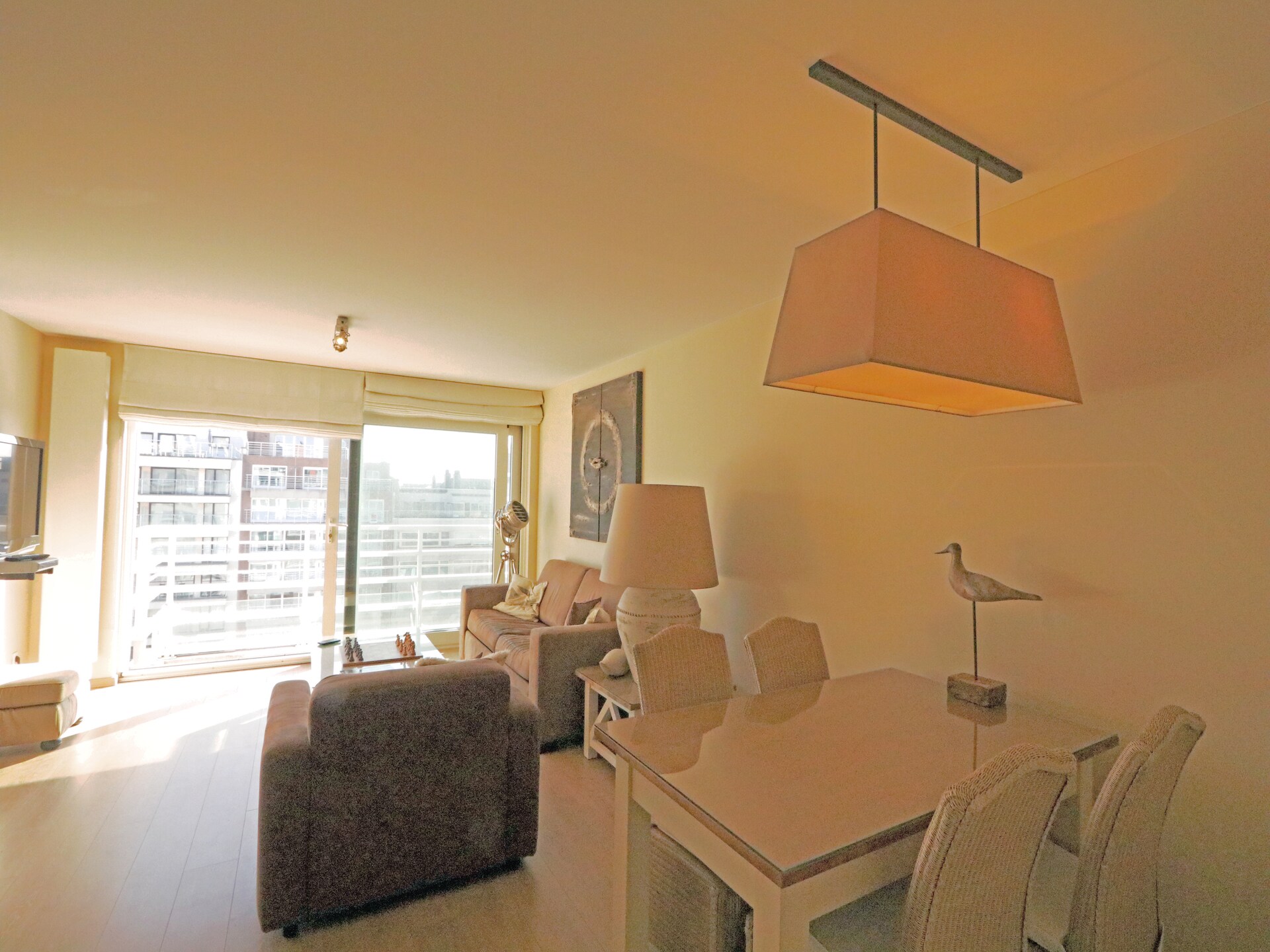 Elegant appartement aan zee in Het Zoute met garage en zeezicht - foto 5