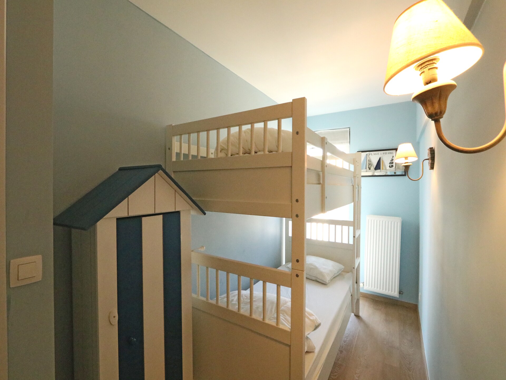 Elegant appartement aan zee in Het Zoute met garage en zeezicht - foto 9