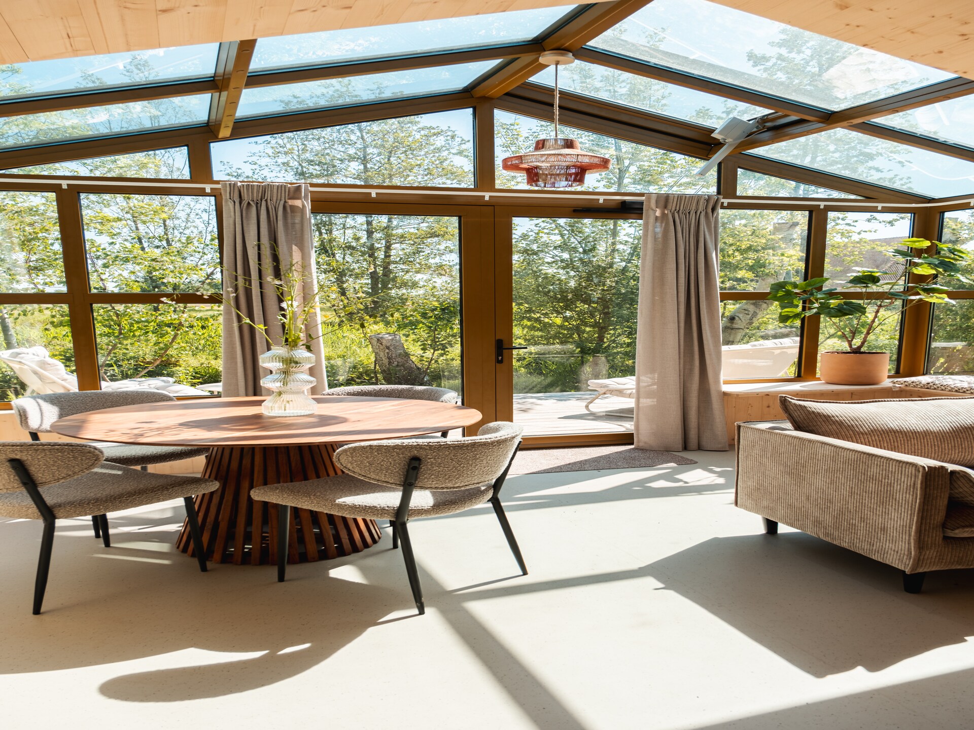 Vrijstaand vakantiehuis met serre in rustige natuur, huisdieren welkom - foto 12