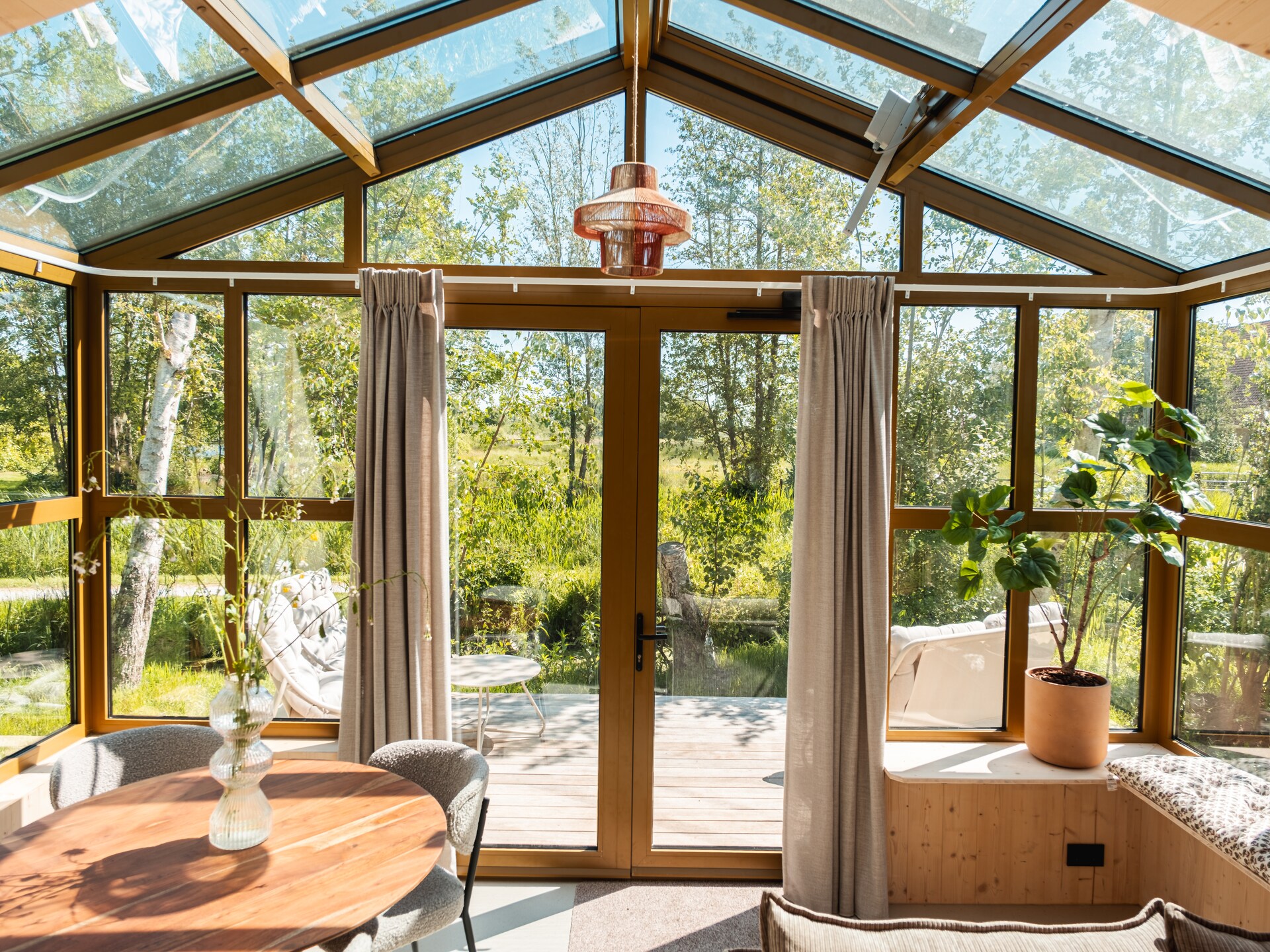 Groepsruimte met 4 greenhouses voor 16 personen in Friesland - foto 32