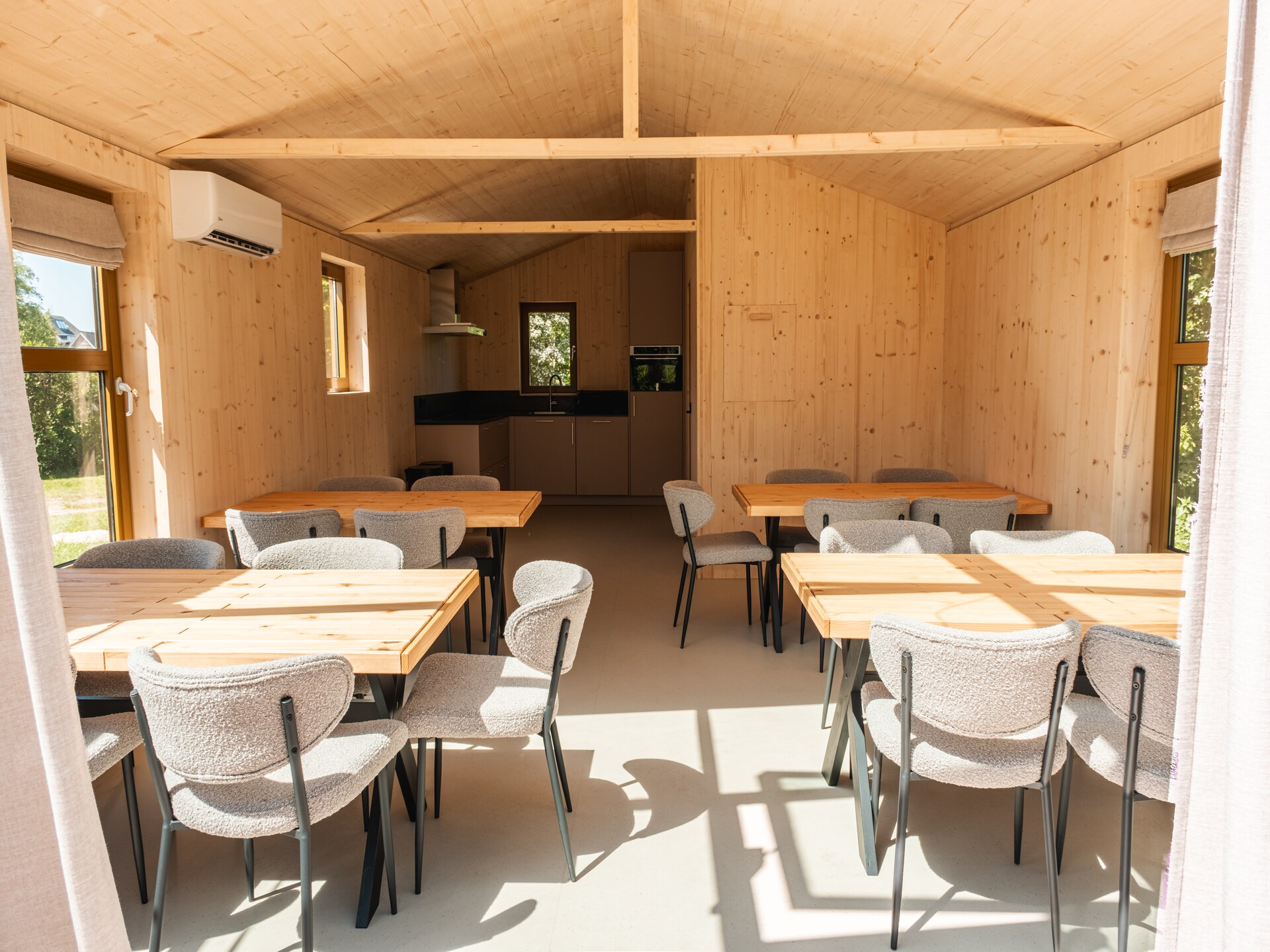 Groepsruimte met 4 greenhouses voor 16 personen in Friesland - foto 26