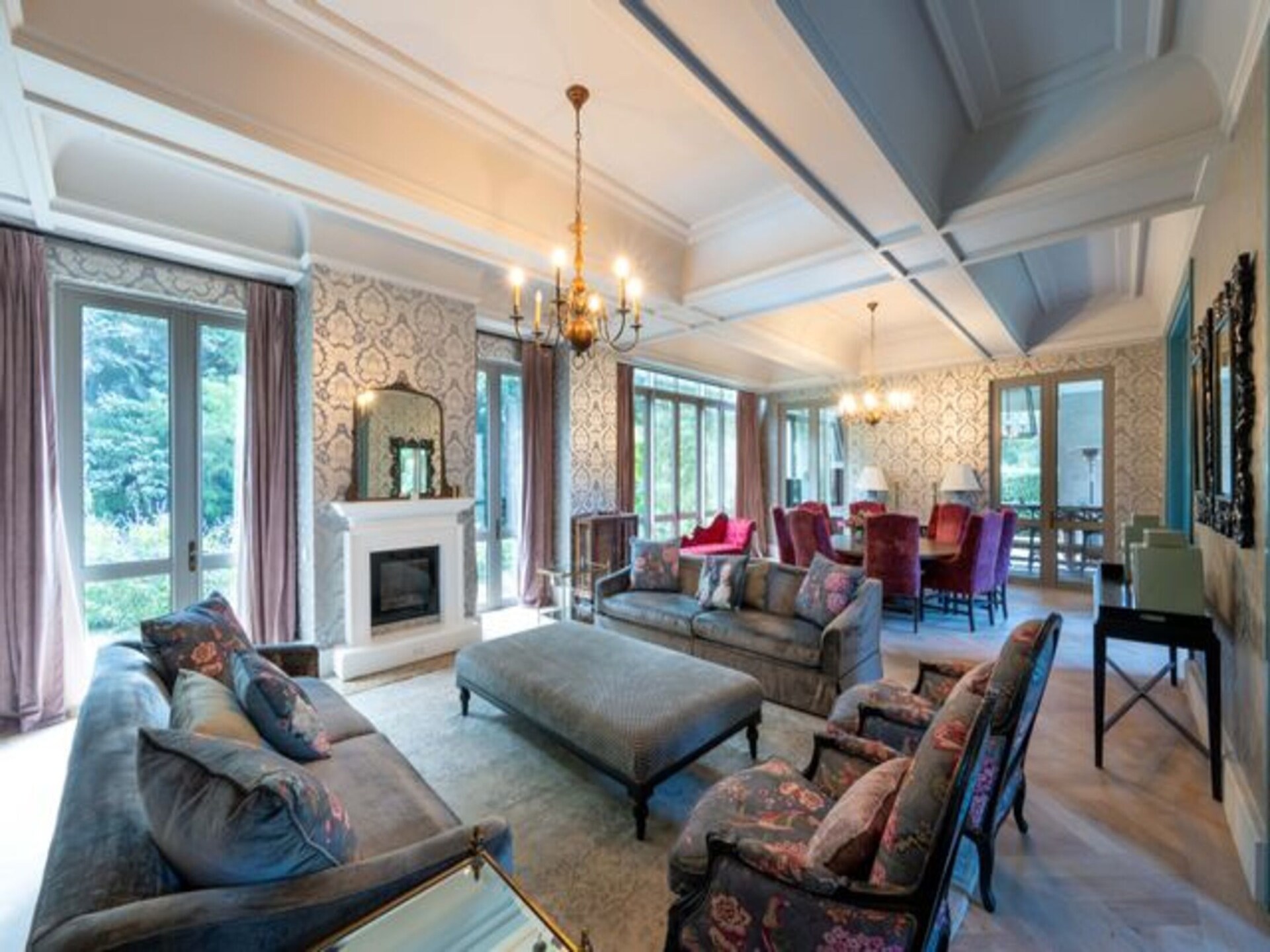 Schitterende 4-slaapkamer villa met zwembad in het prestigieuze Bishopscourt, Kaapstad - foto 17