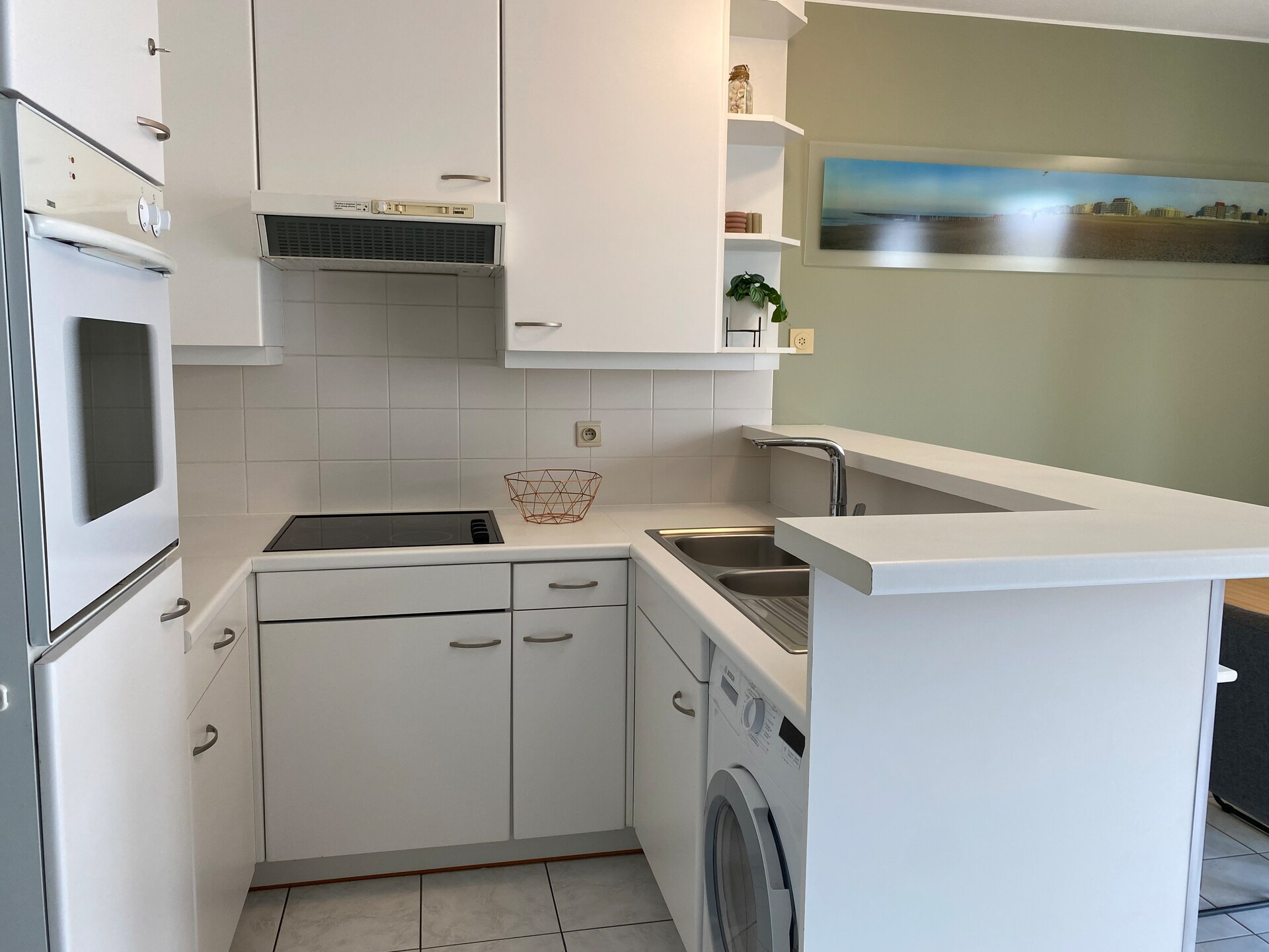Vernieuwd appartement in Nieuwpoort-Bad, vlakbij strand en golfbaan - foto 2