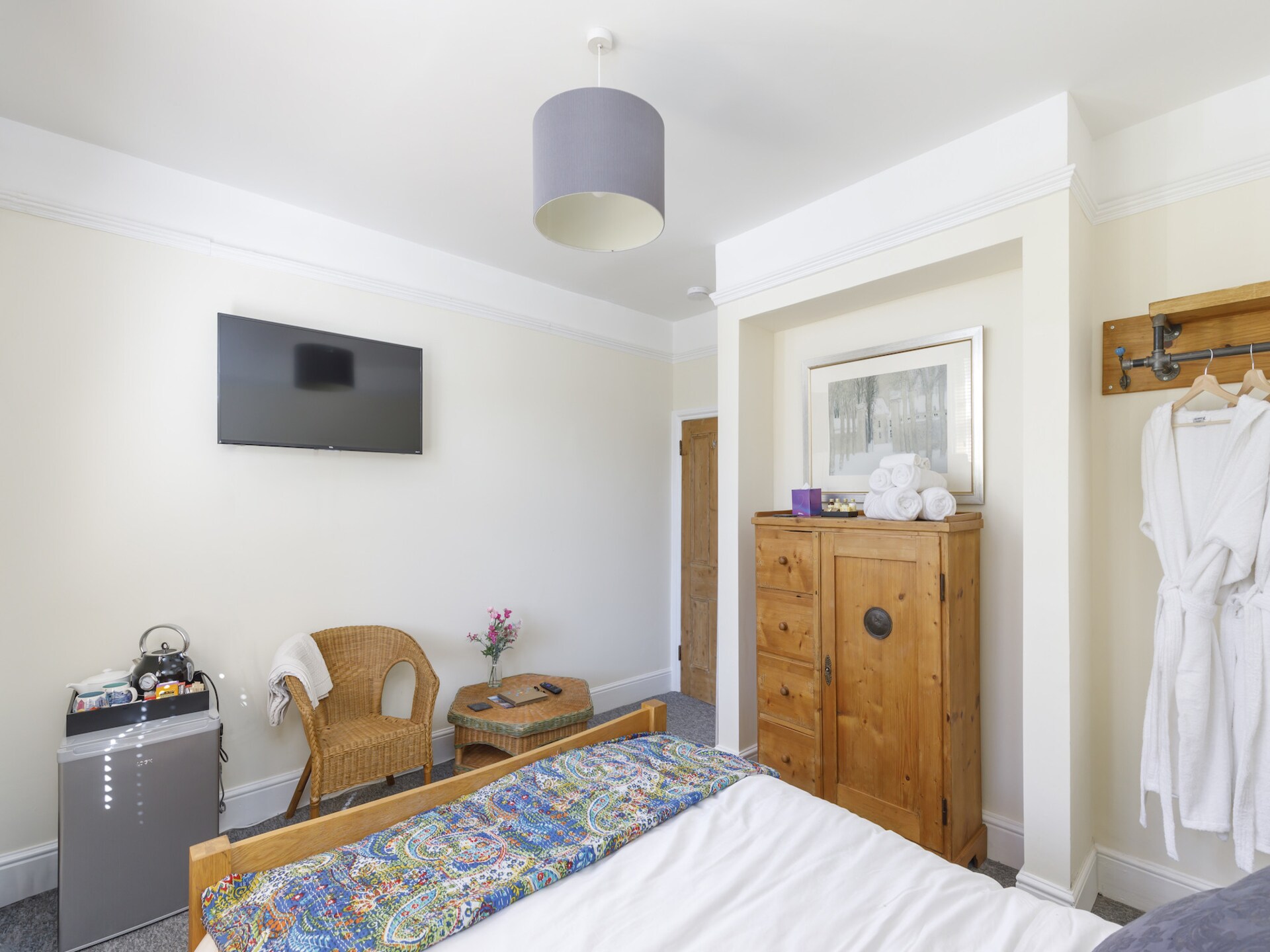 Knusse kamer met kingsize bed, vlakbij zee en pier in Brighton - foto 3