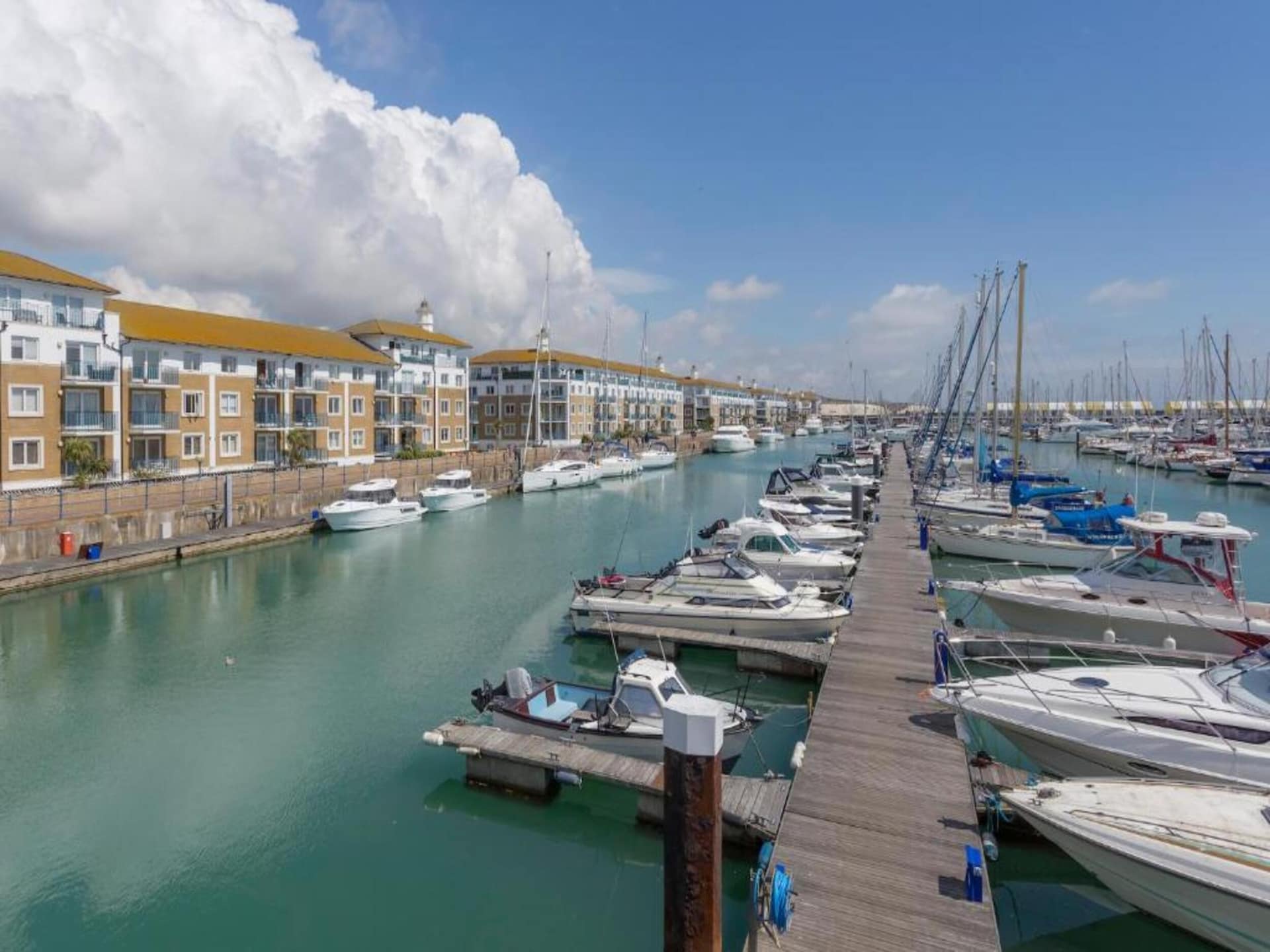 Knusse kamer met kingsize bed, vlakbij zee en pier in Brighton - foto 17