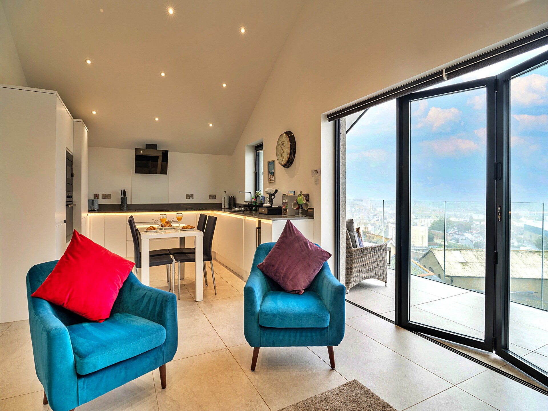 Luxe penthouse aan de kust van Teignmouth met panoramisch zeezicht - foto 7