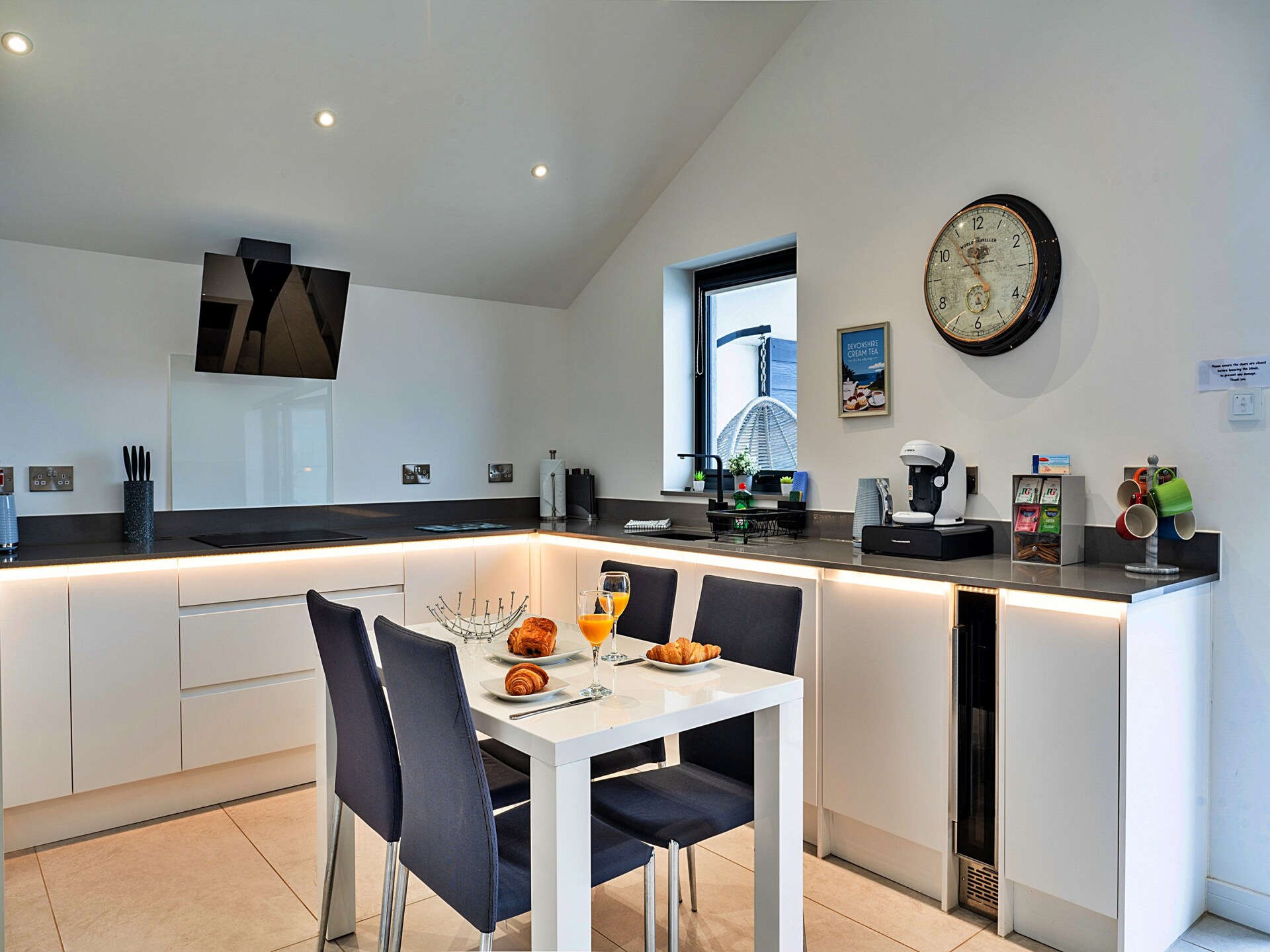 Luxe penthouse aan de kust van Teignmouth met panoramisch zeezicht - foto 3
