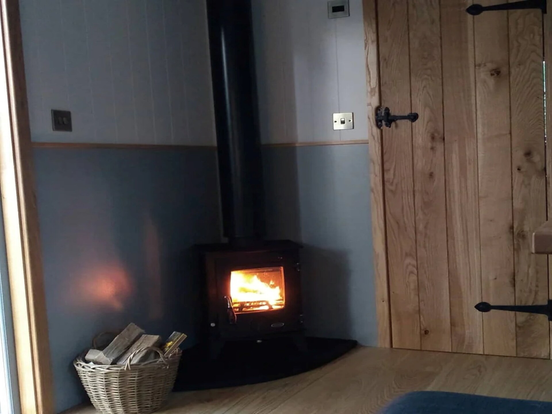 Romantische eikenhouten herdershut in het groene hart van Kent - foto 5