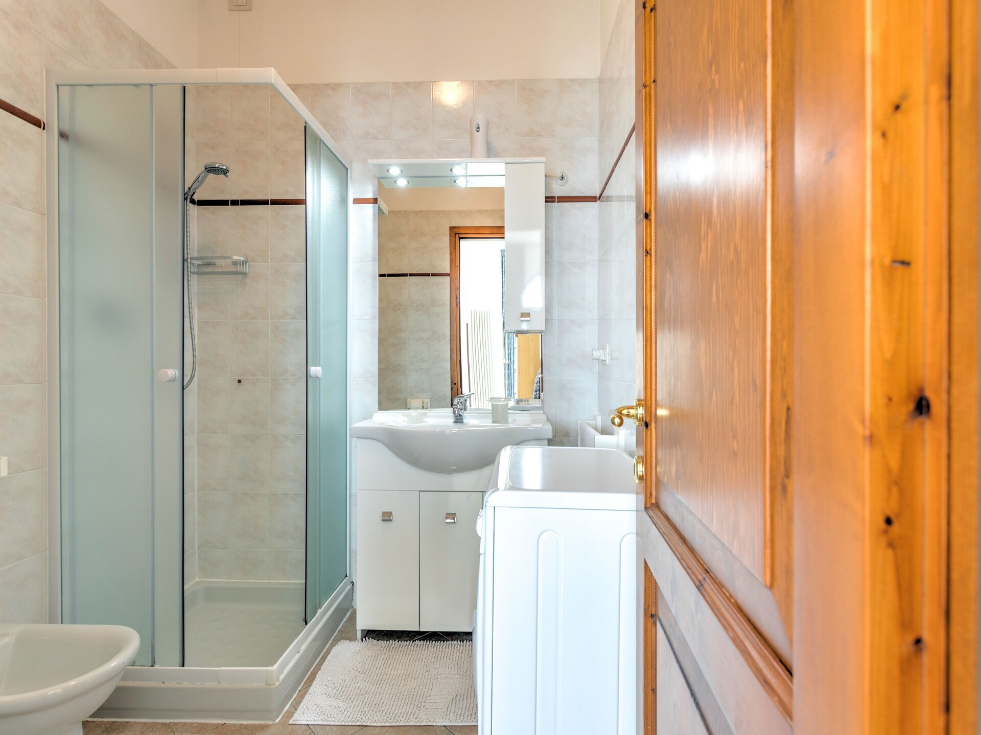 Panoramisch appartement aan het Comomeer met zwembad en tuin in Gravedona - foto 19