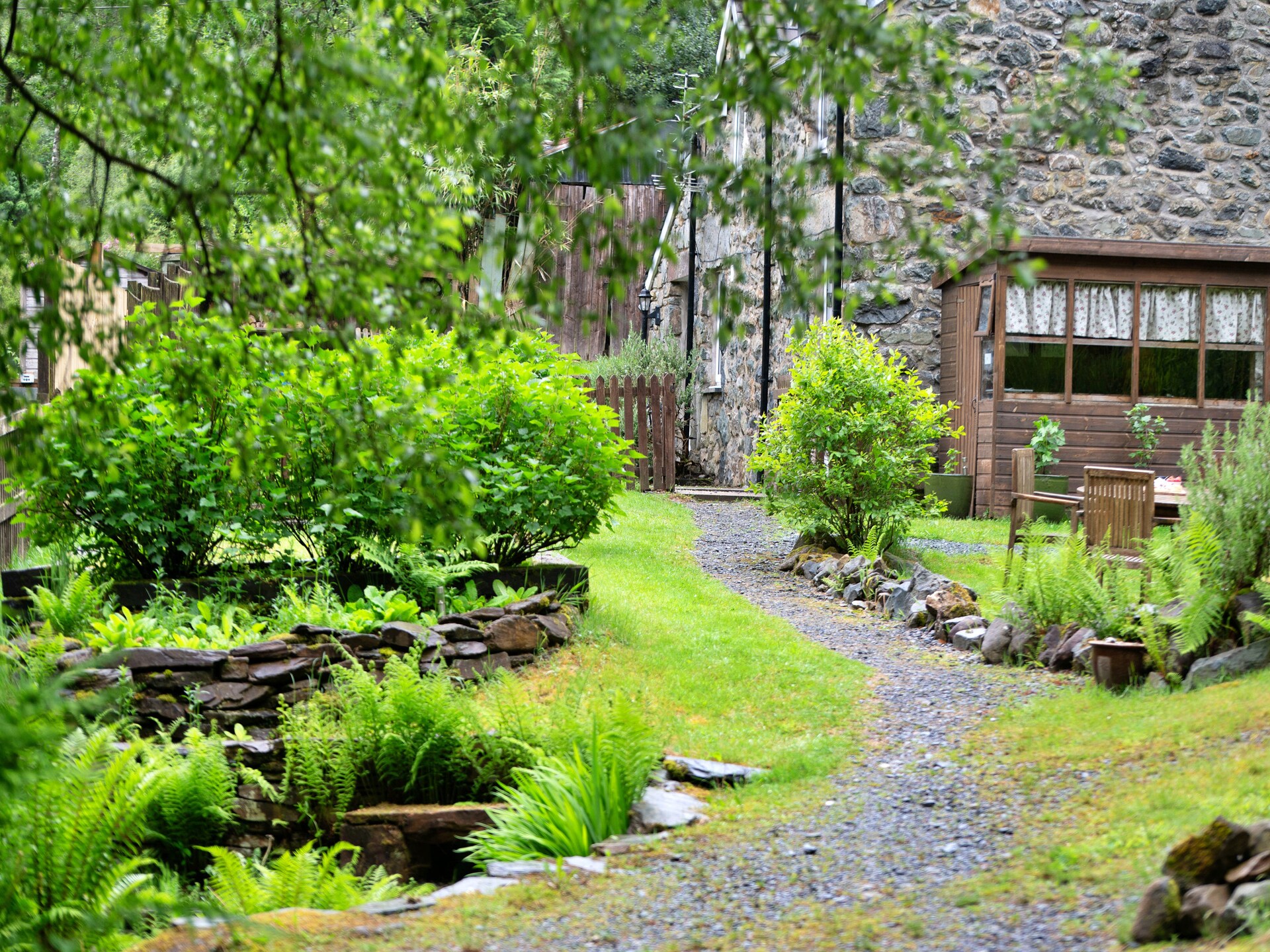Stenen landhuis op landgoed Nannau bij Dolgellau, vlakbij Coed Y Brenin - foto 26