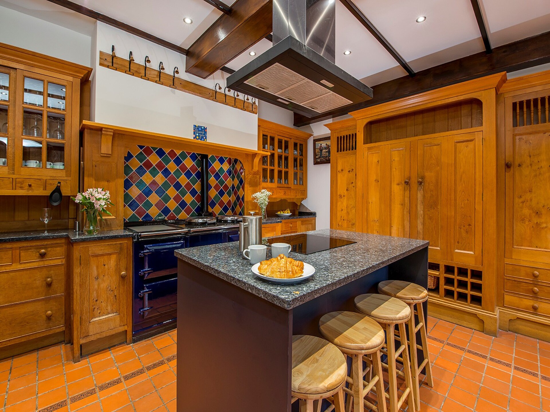 Luxe Georgisch landhuis met zwembad, sauna & privébioscoop voor 24 personen in Carmarthen - foto 17