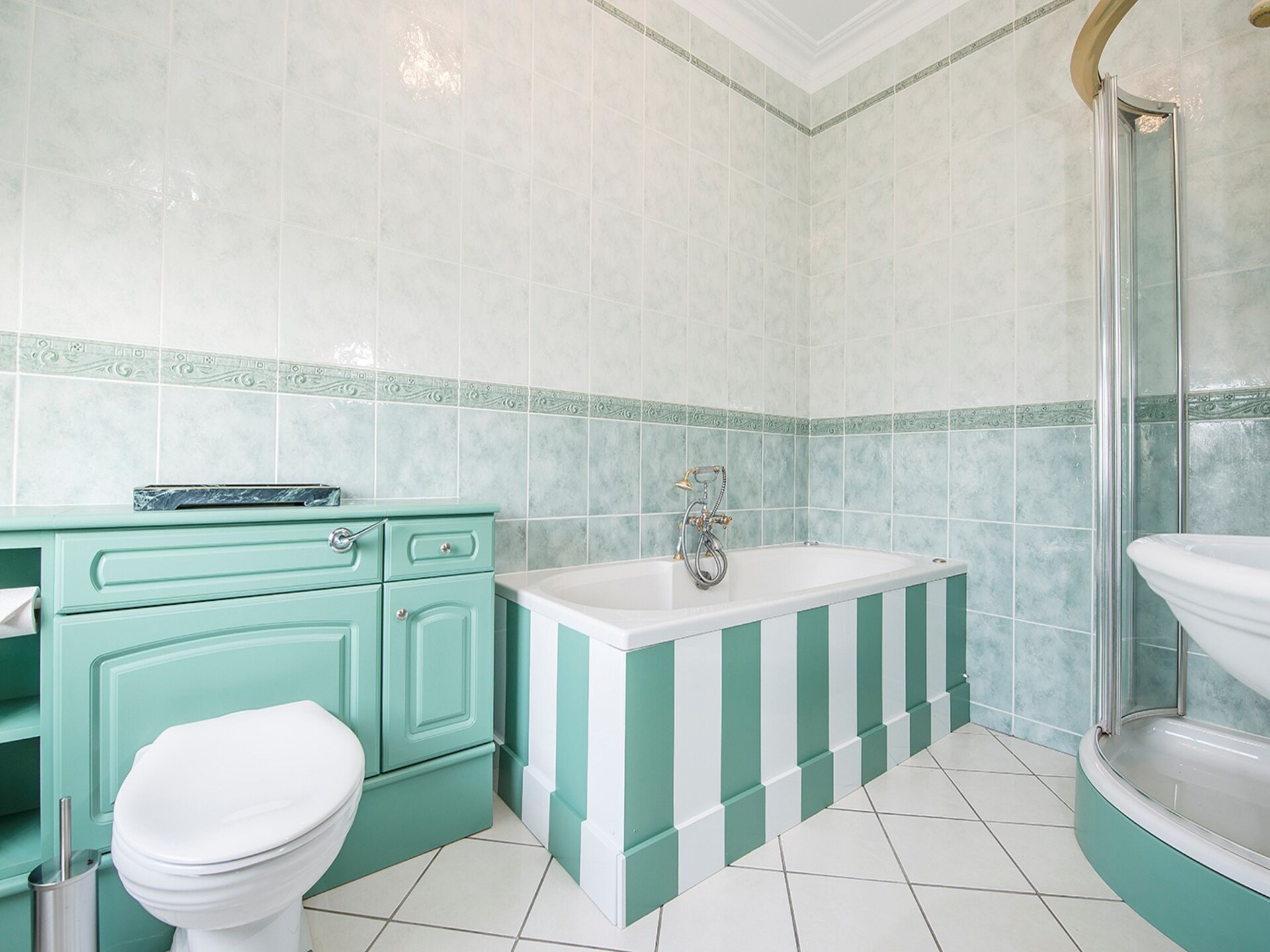 Luxe Georgisch landhuis met zwembad, sauna & privébioscoop voor 24 personen in Carmarthen - foto 56