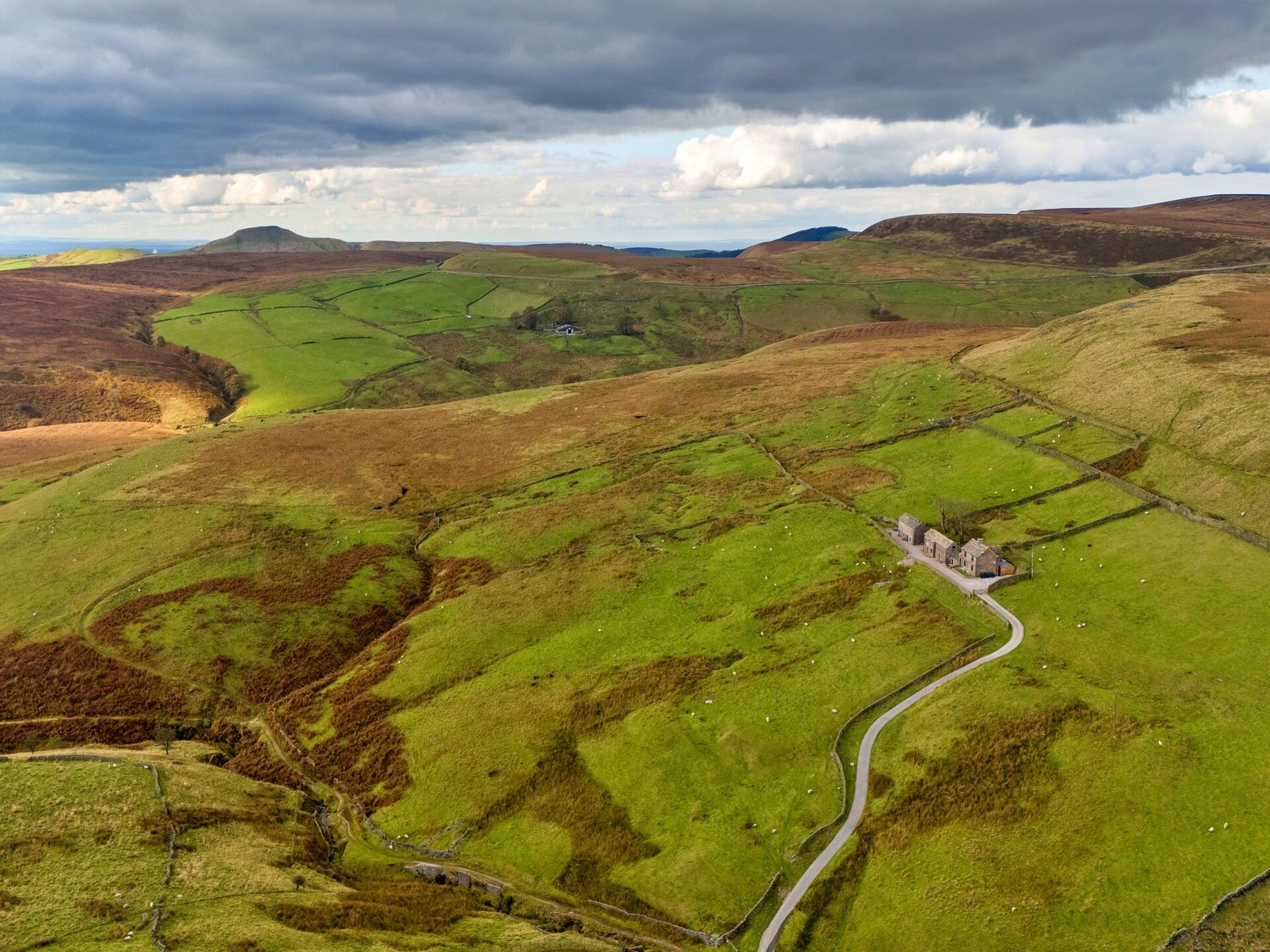 Drie sfeervolle vakantiehuizen samen in het Peak District voor 12 personen - foto 27