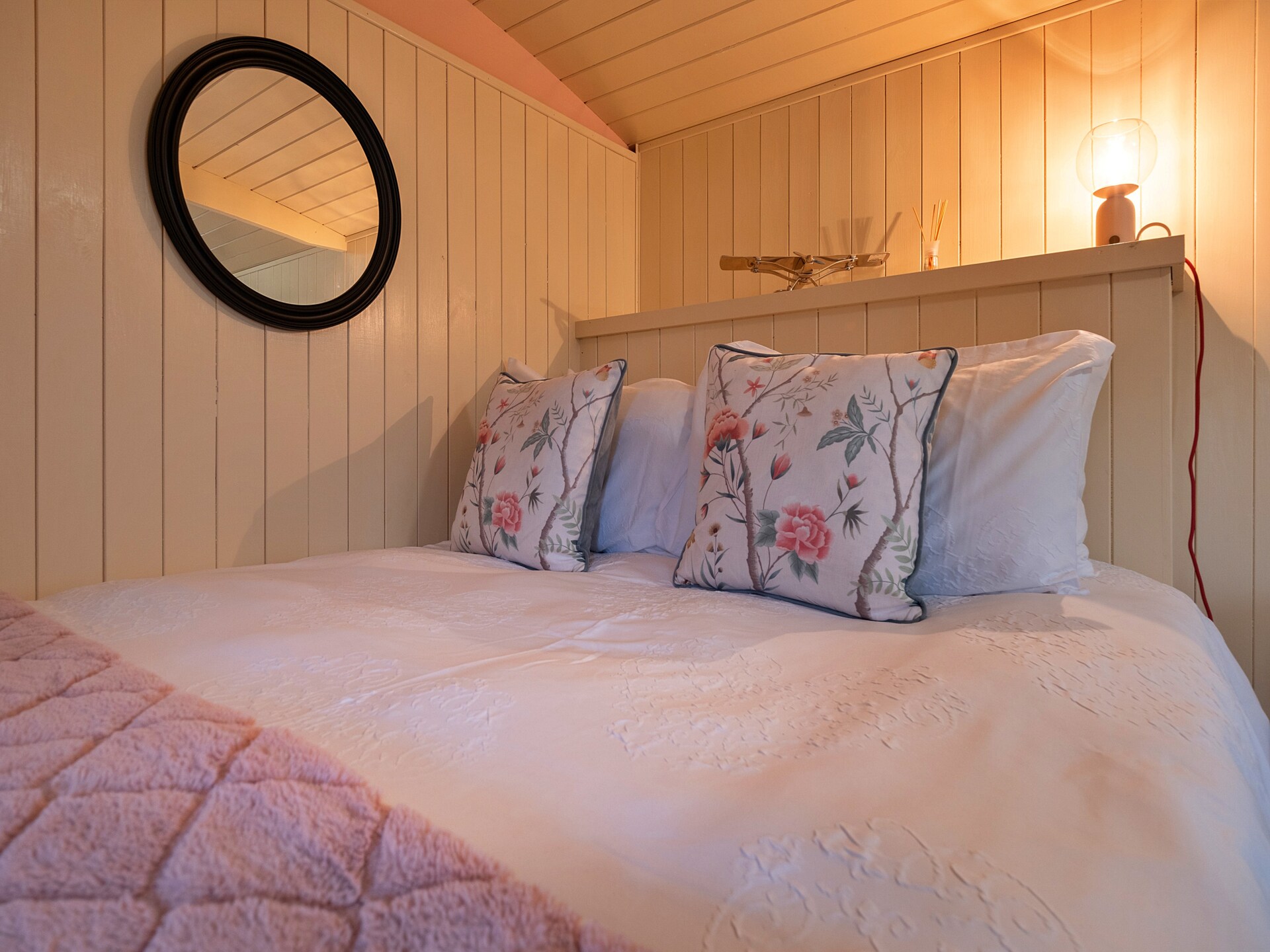 The Flower Hut: Romantisch glamping chalet aan de rand van de Cotswolds - foto 5