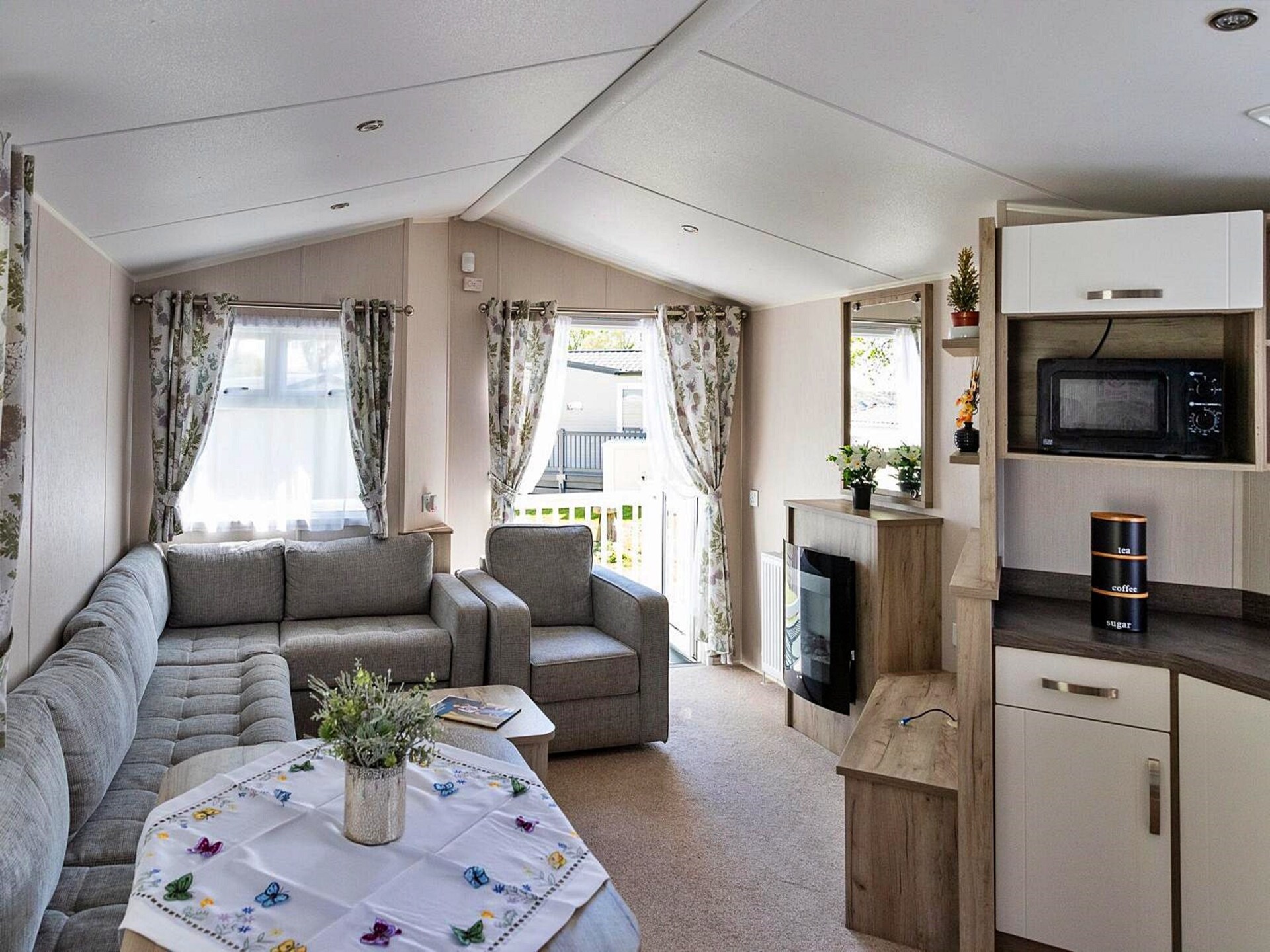 Ruime stacaravan voor 6 op Isle of Wight, vlakbij strand en Cowes - foto 6
