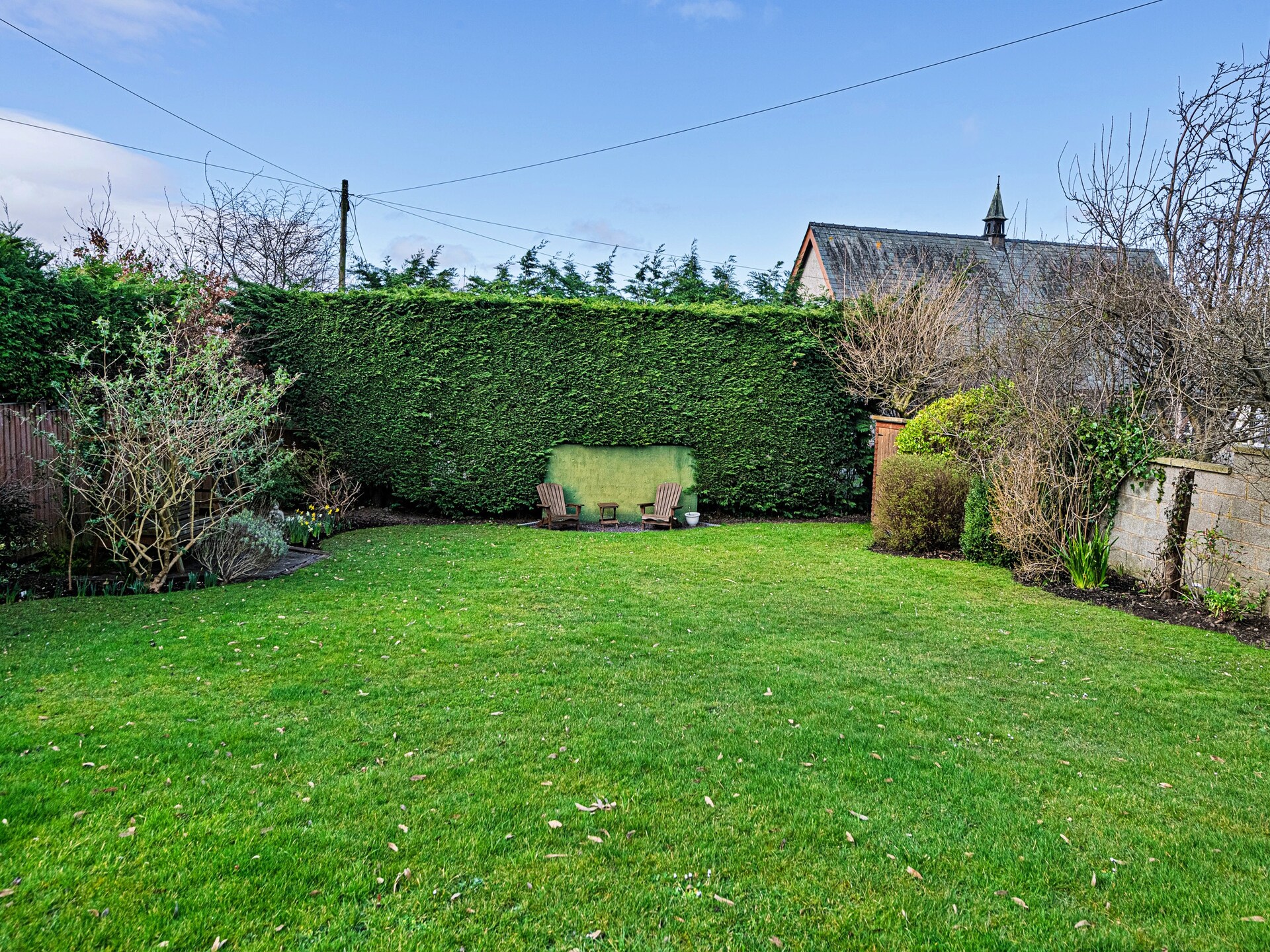Bungalow met hottub, tuin en uitzicht op de bergen bij Dyserth - foto 31