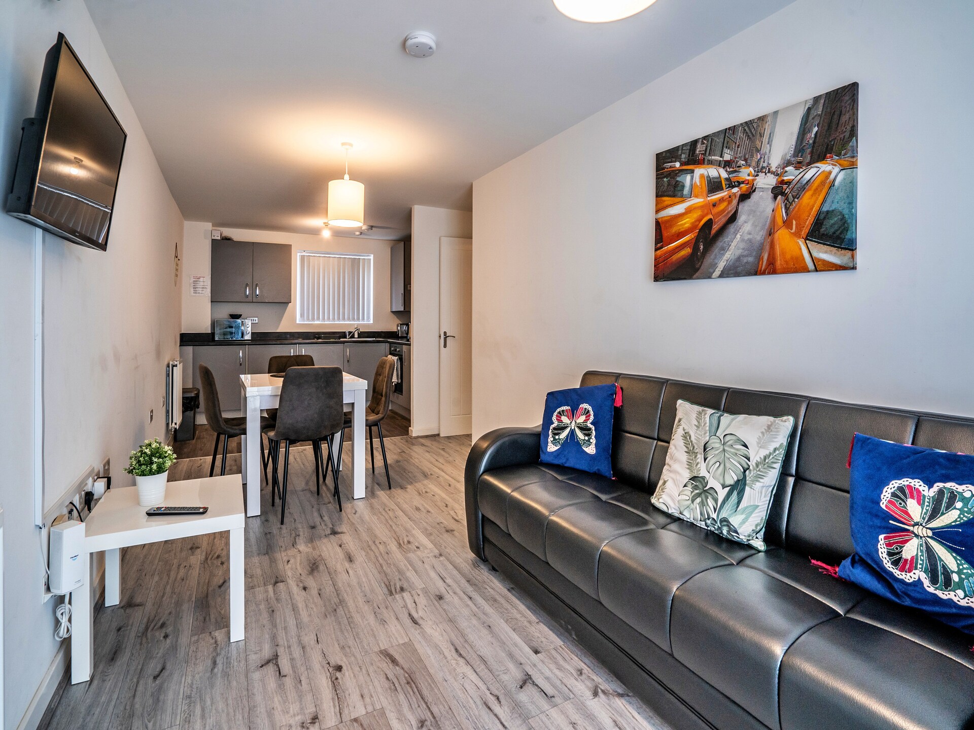 Stijlvol appartement op de begane grond nabij centrum Birmingham - foto 7