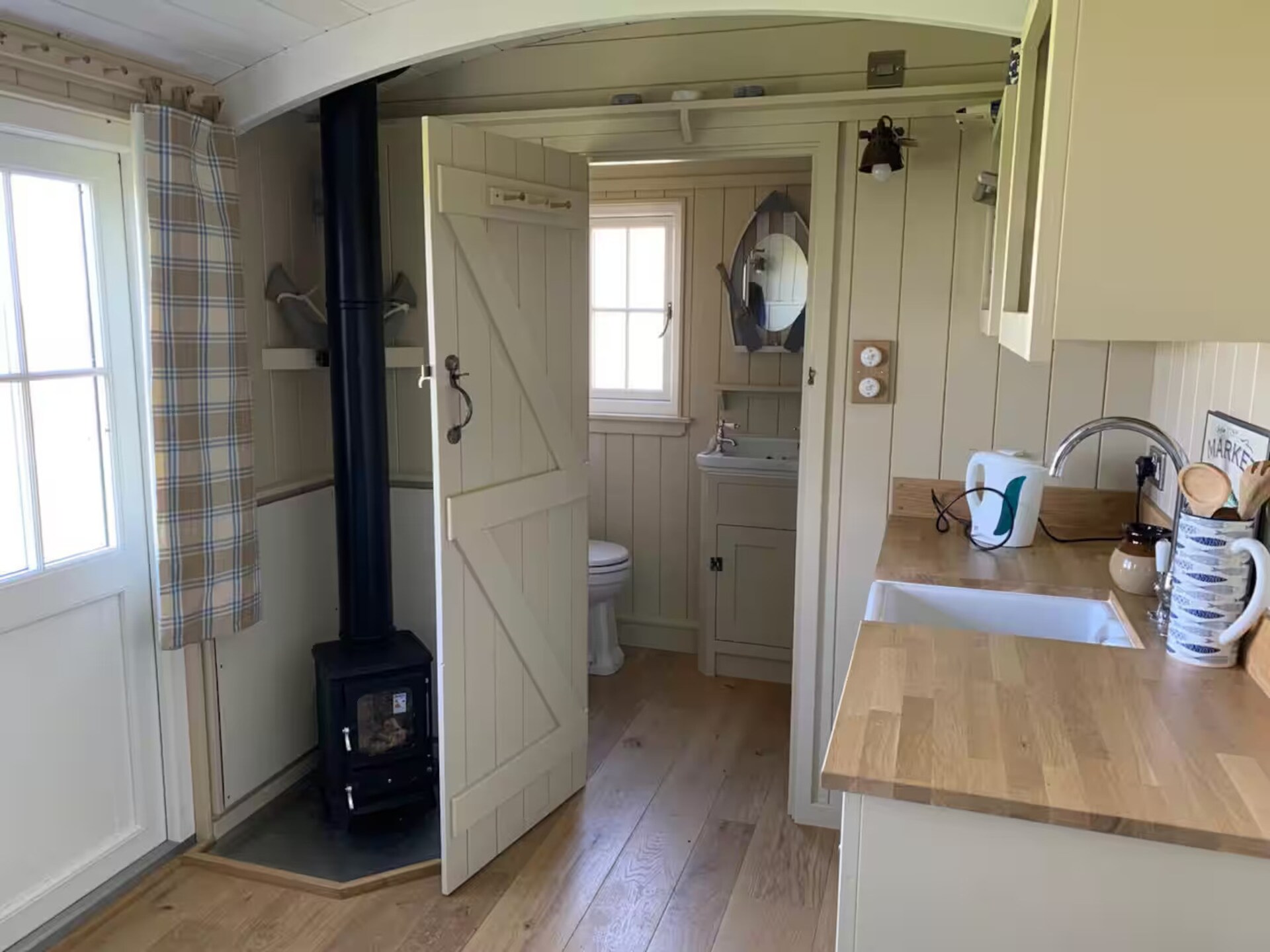 St Eval School House: Historisch schoolgebouw met zeezicht voor 10 personen in Noord-Cornwall - foto 7