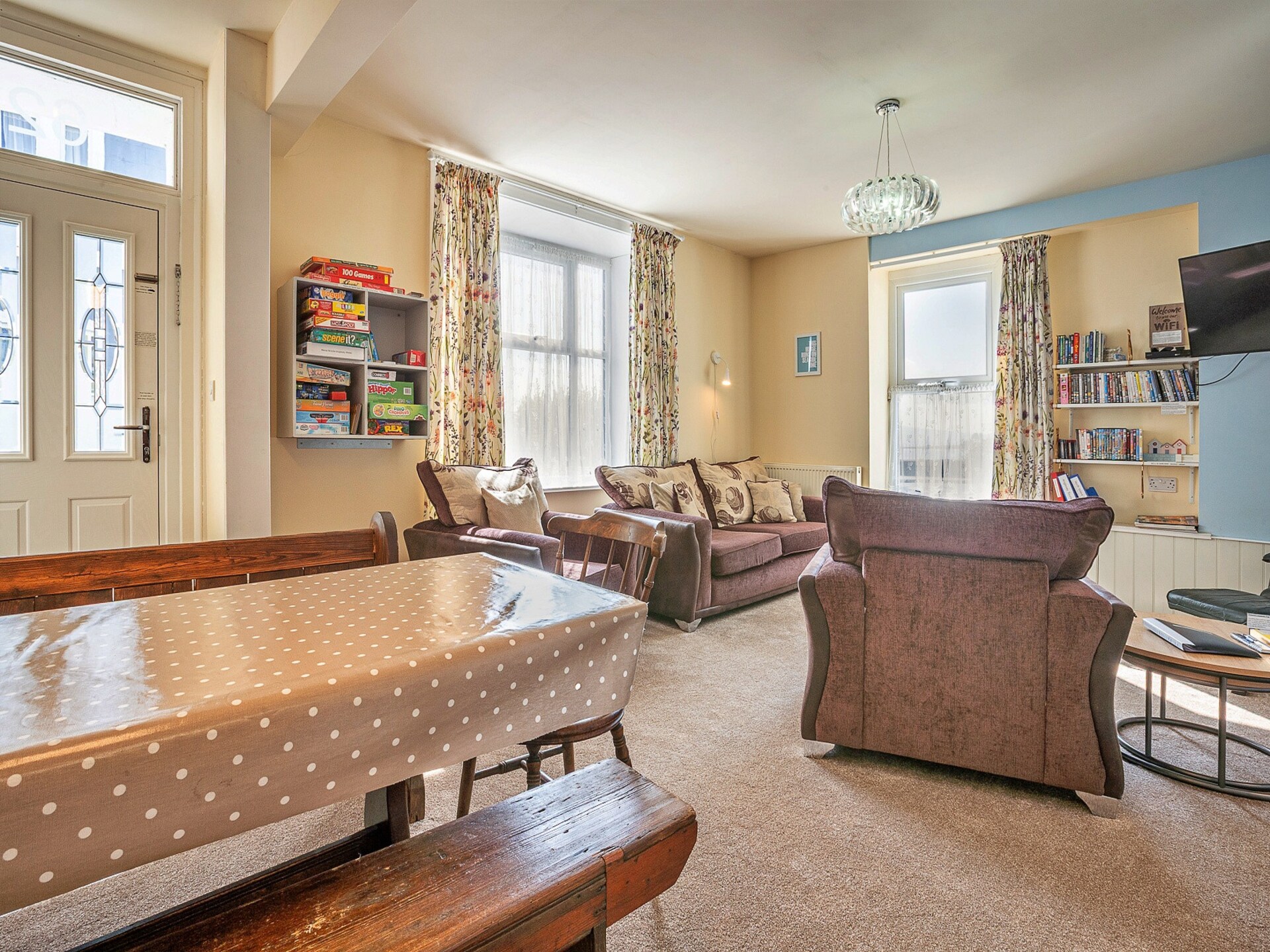 Luxe appartement aan zee in hartje Beaumaris, vlakbij kasteel en Snowdonia - foto 6
