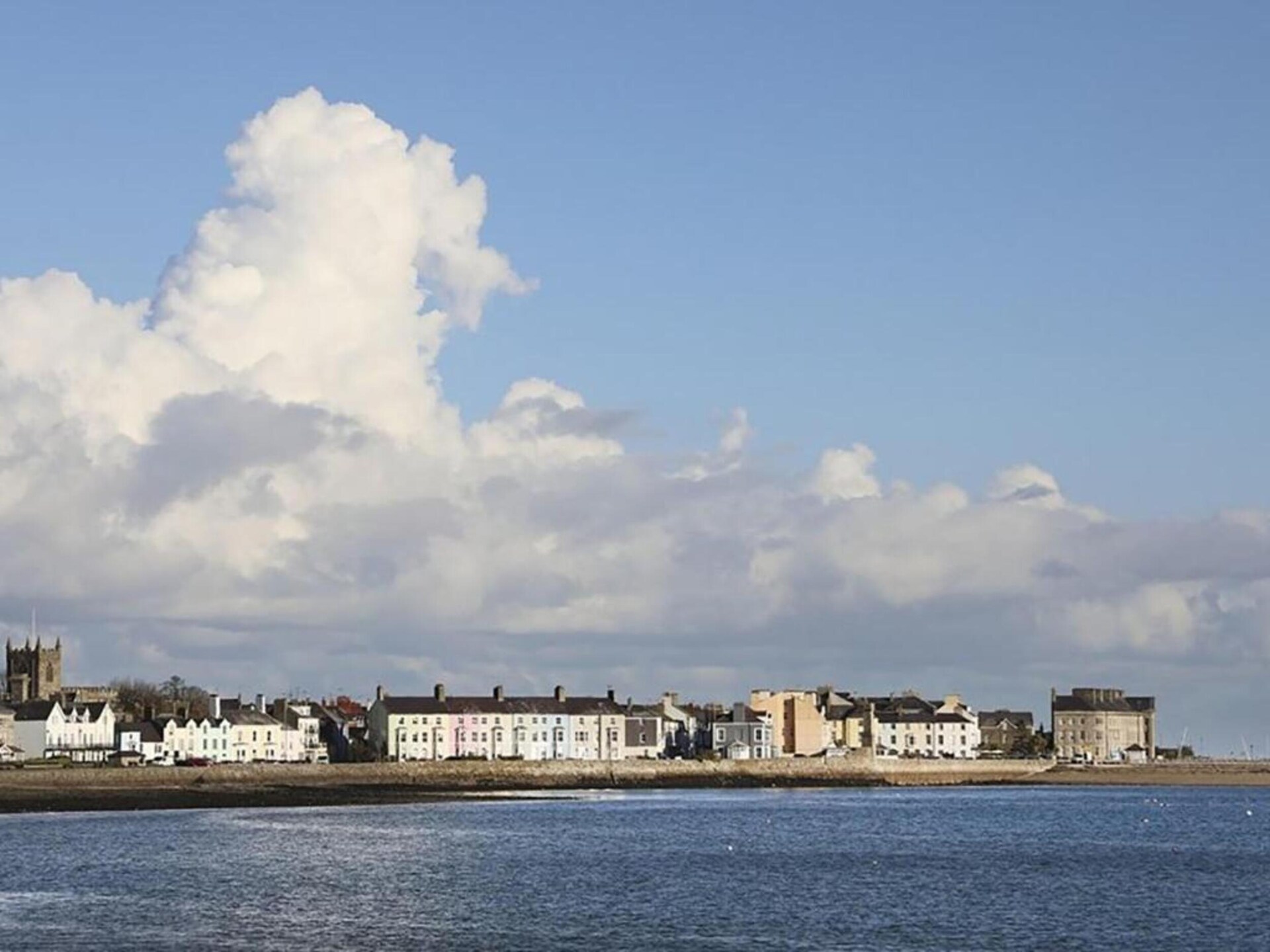 Luxe appartement aan zee in hartje Beaumaris, vlakbij kasteel en Snowdonia - foto 27