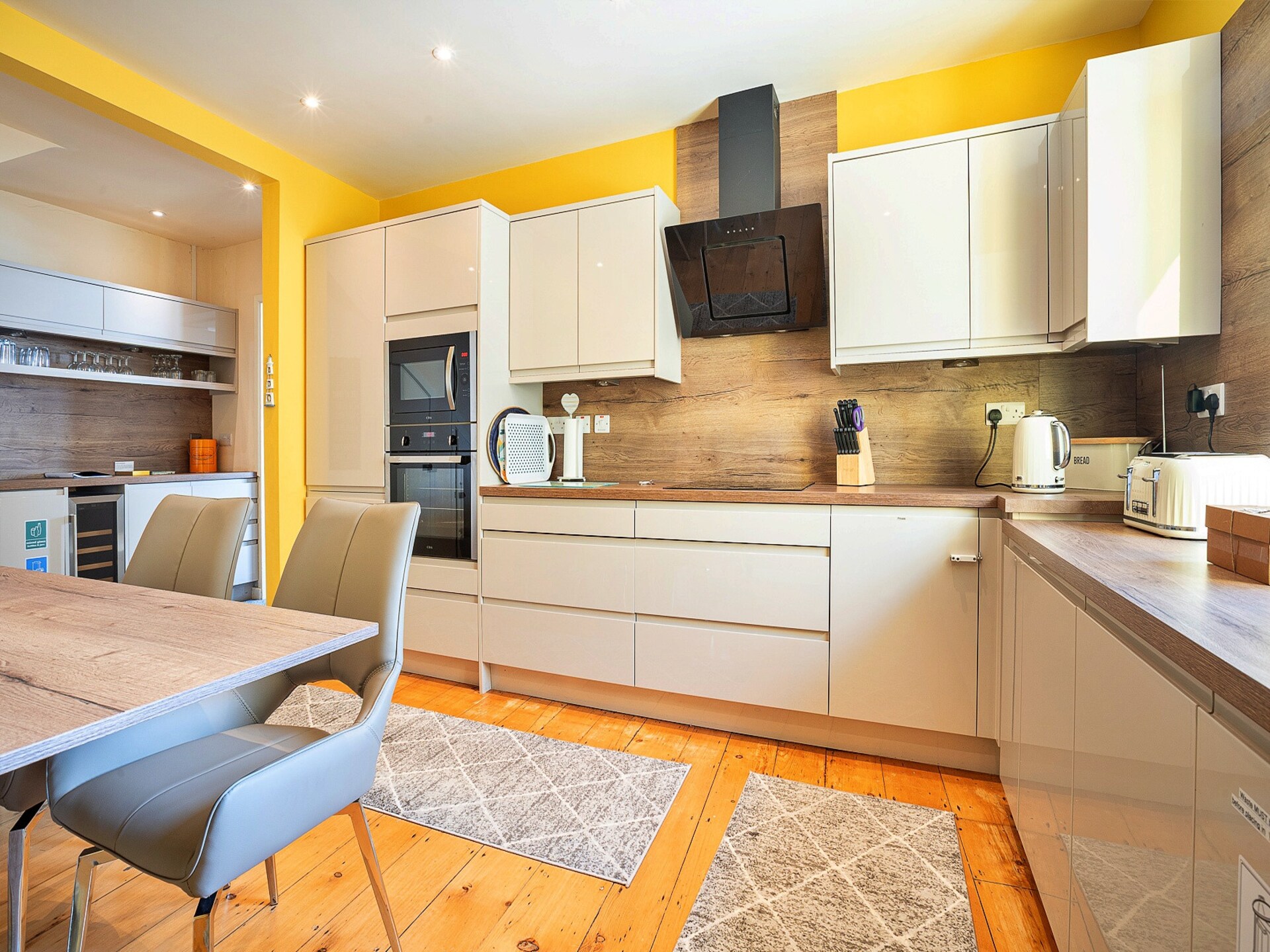 Waters Edge: Luxe kustappartement in Beaumaris met weids uitzicht op zee - foto 3