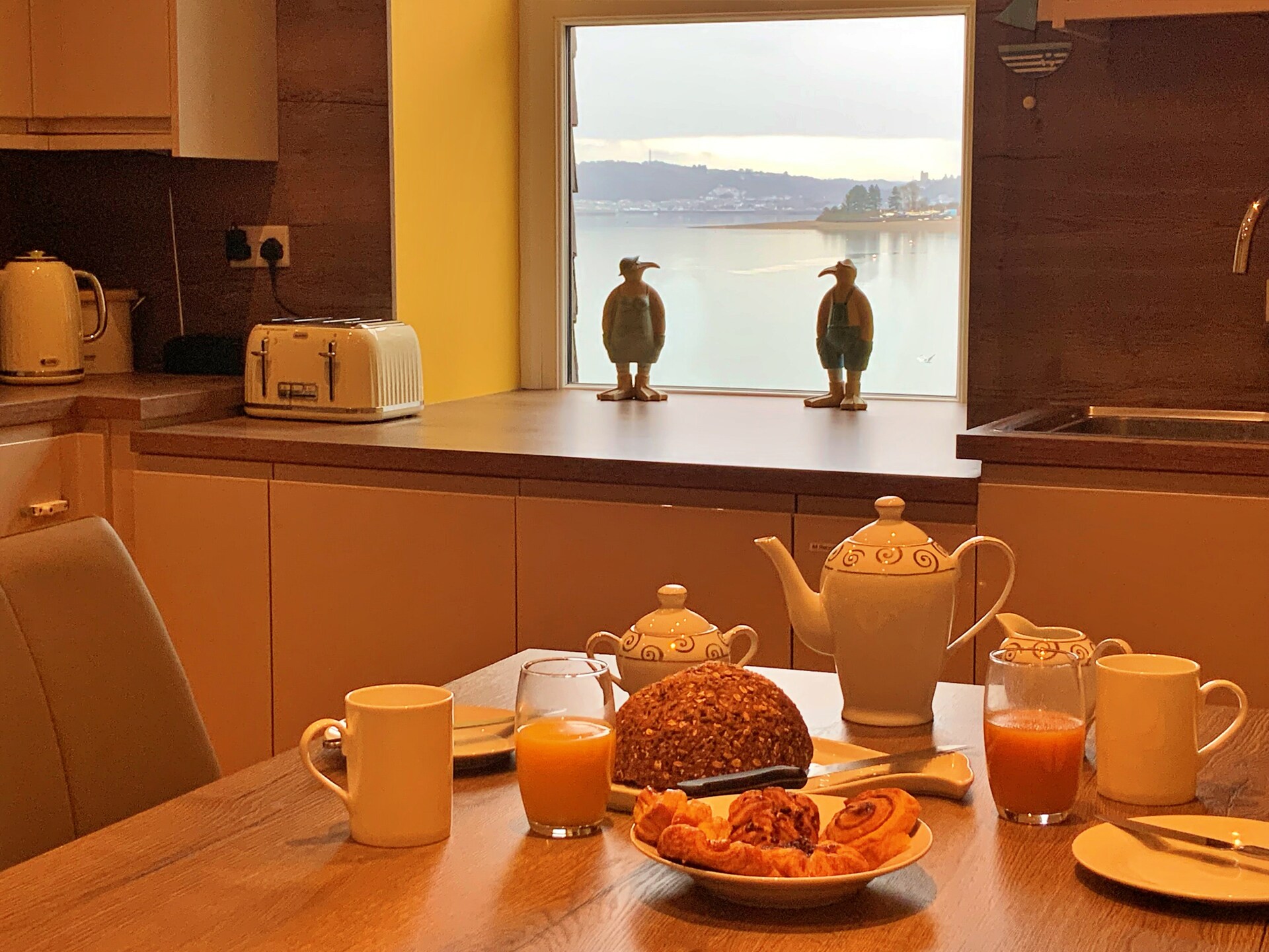 Waters Edge: Luxe kustappartement in Beaumaris met weids uitzicht op zee - foto 42