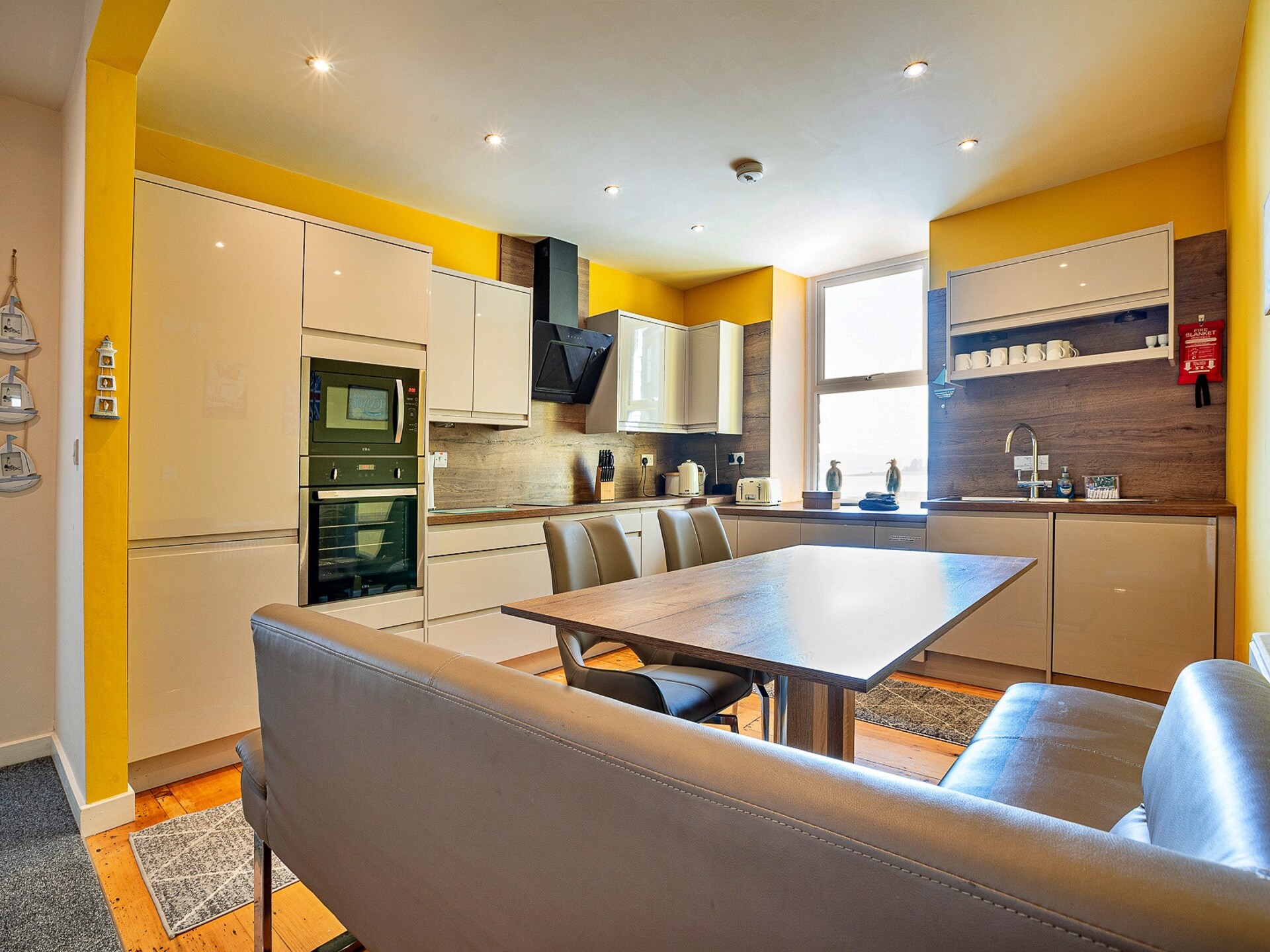 Waters Edge: Luxe kustappartement in Beaumaris met weids uitzicht op zee - foto 8