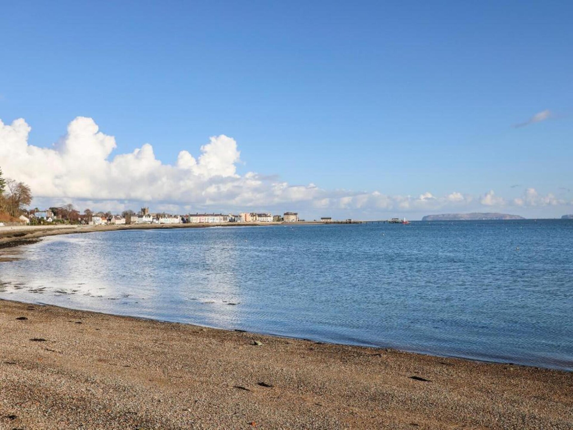 Waters Edge: Luxe kustappartement in Beaumaris met weids uitzicht op zee - foto 18