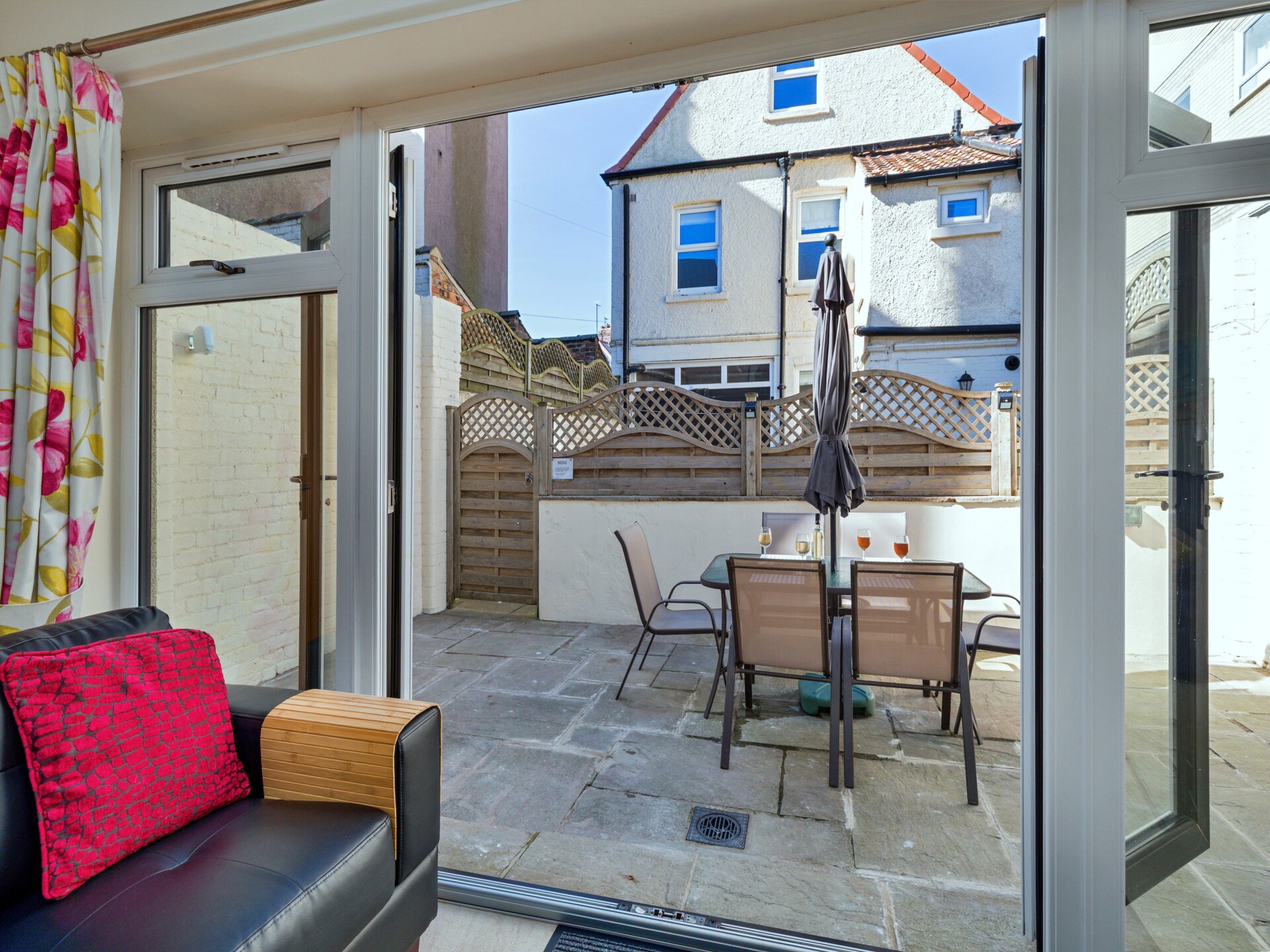 Op 650 m van het strand: Landhuis The Boat House in Filey - foto 26