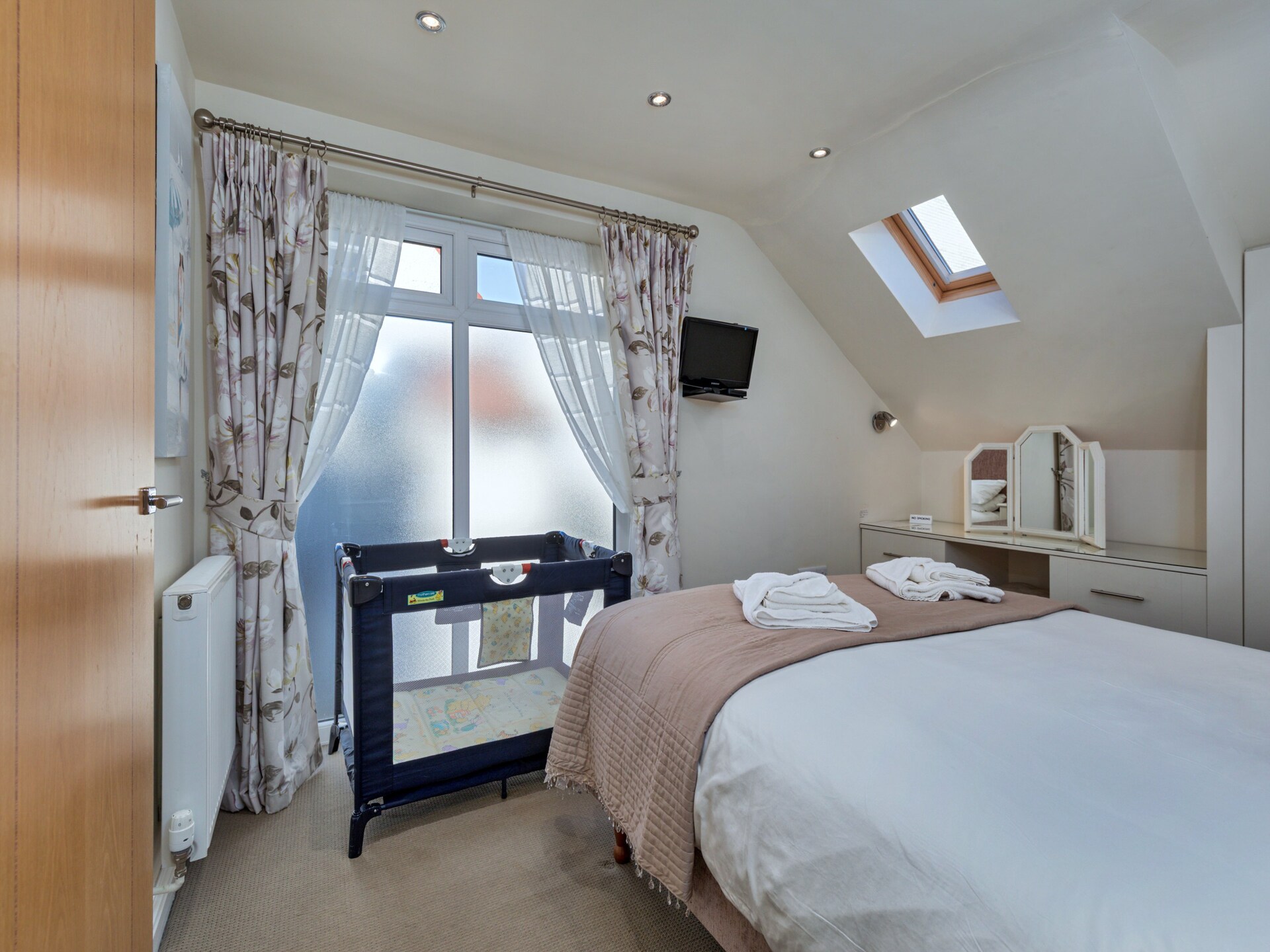 Op 650 m van het strand: Landhuis The Boat House in Filey - foto 19
