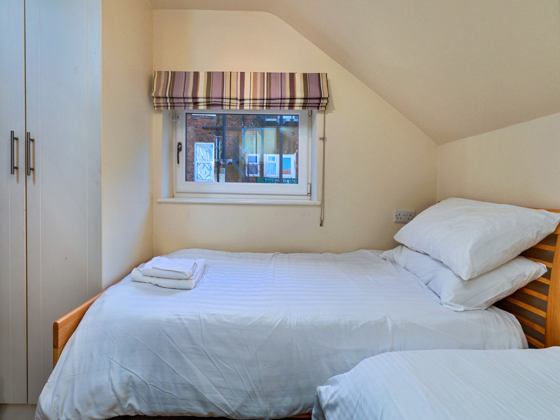 Op 650 m van het strand: Landhuis The Boat House in Filey - foto 17