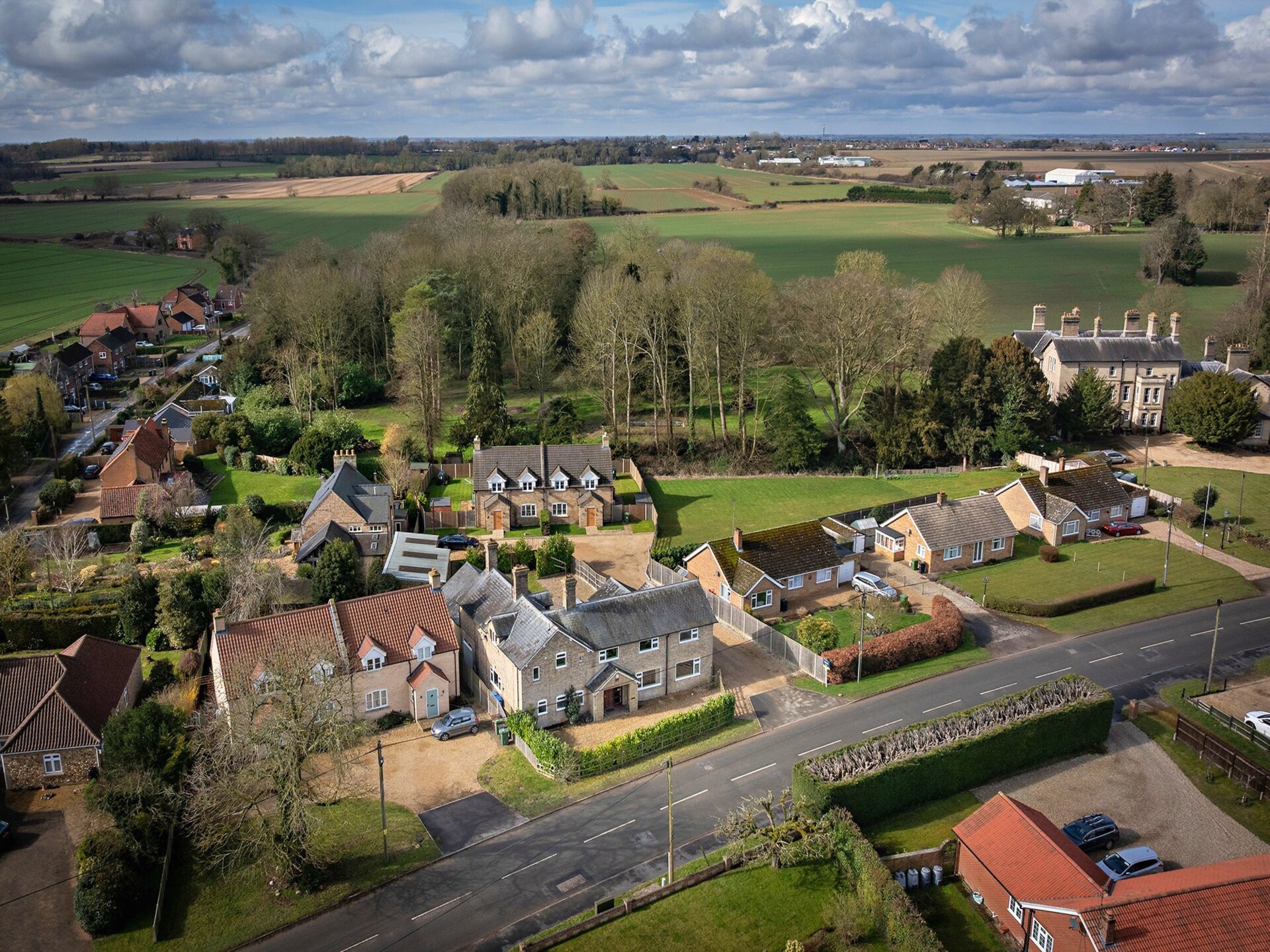 Ruim landhuis voor 11 personen met speelkamer en zonnige tuin in Crimplesham - foto 40