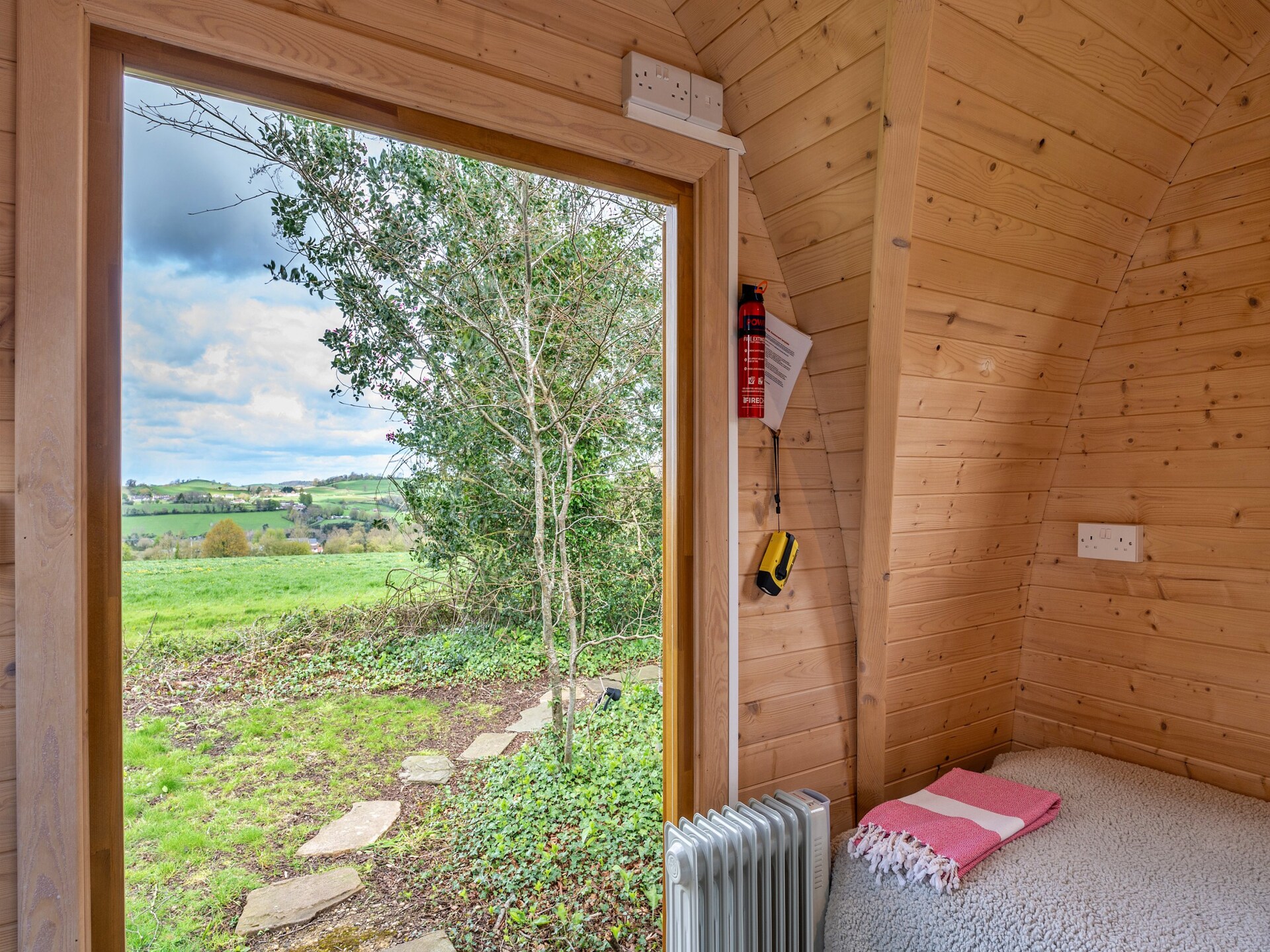 Glamping pods in Camerton: uniek verblijf met uitzicht op de vallei - foto 21