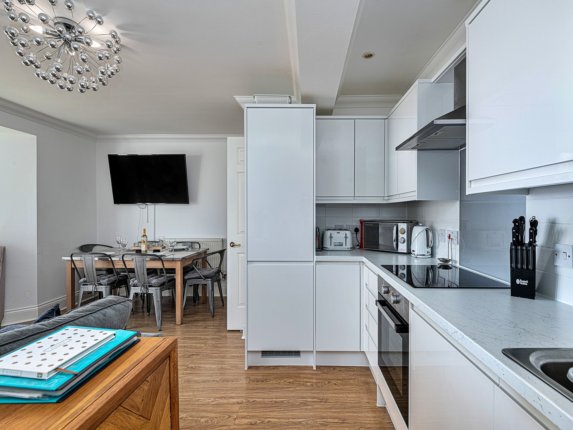 Licht appartement met balkon en zeezicht nabij South Beach in Tenby - foto 14
