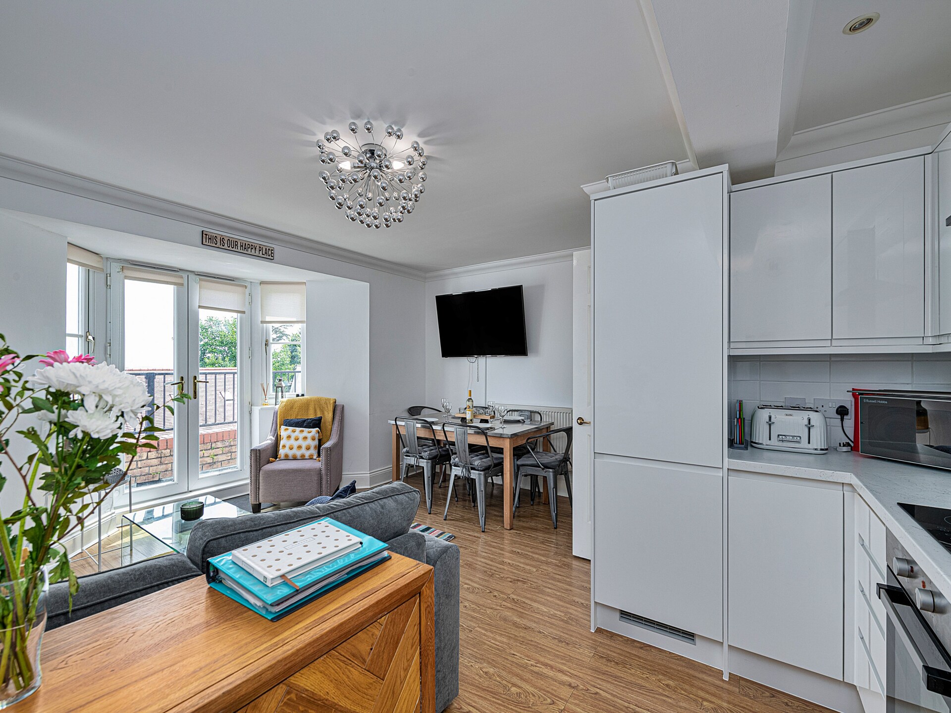 Licht appartement met balkon en zeezicht nabij South Beach in Tenby - foto 15