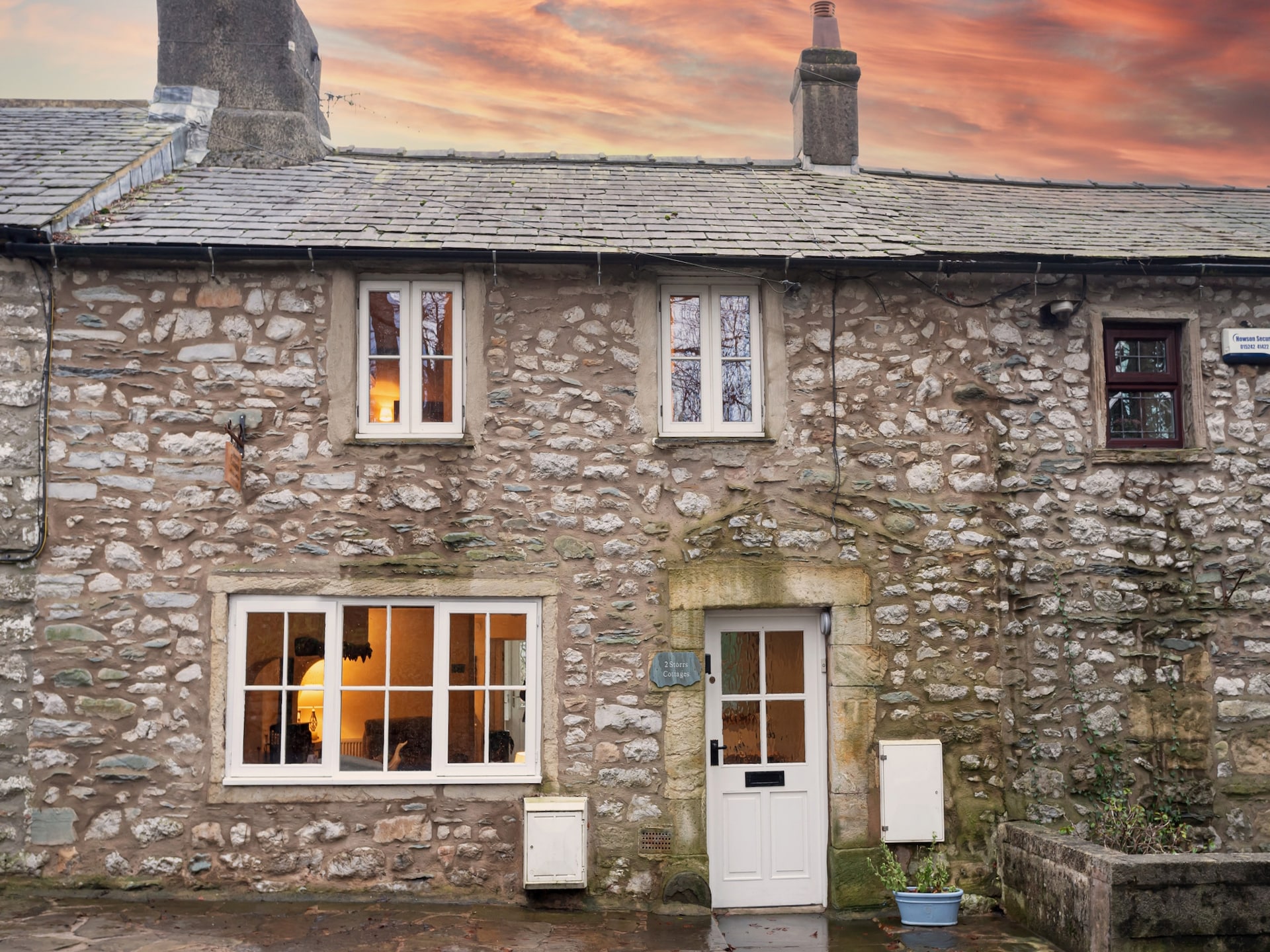 400 jaar oud landhuisje met houtkachel en uitzicht op de Yorkshire Dales - foto 1