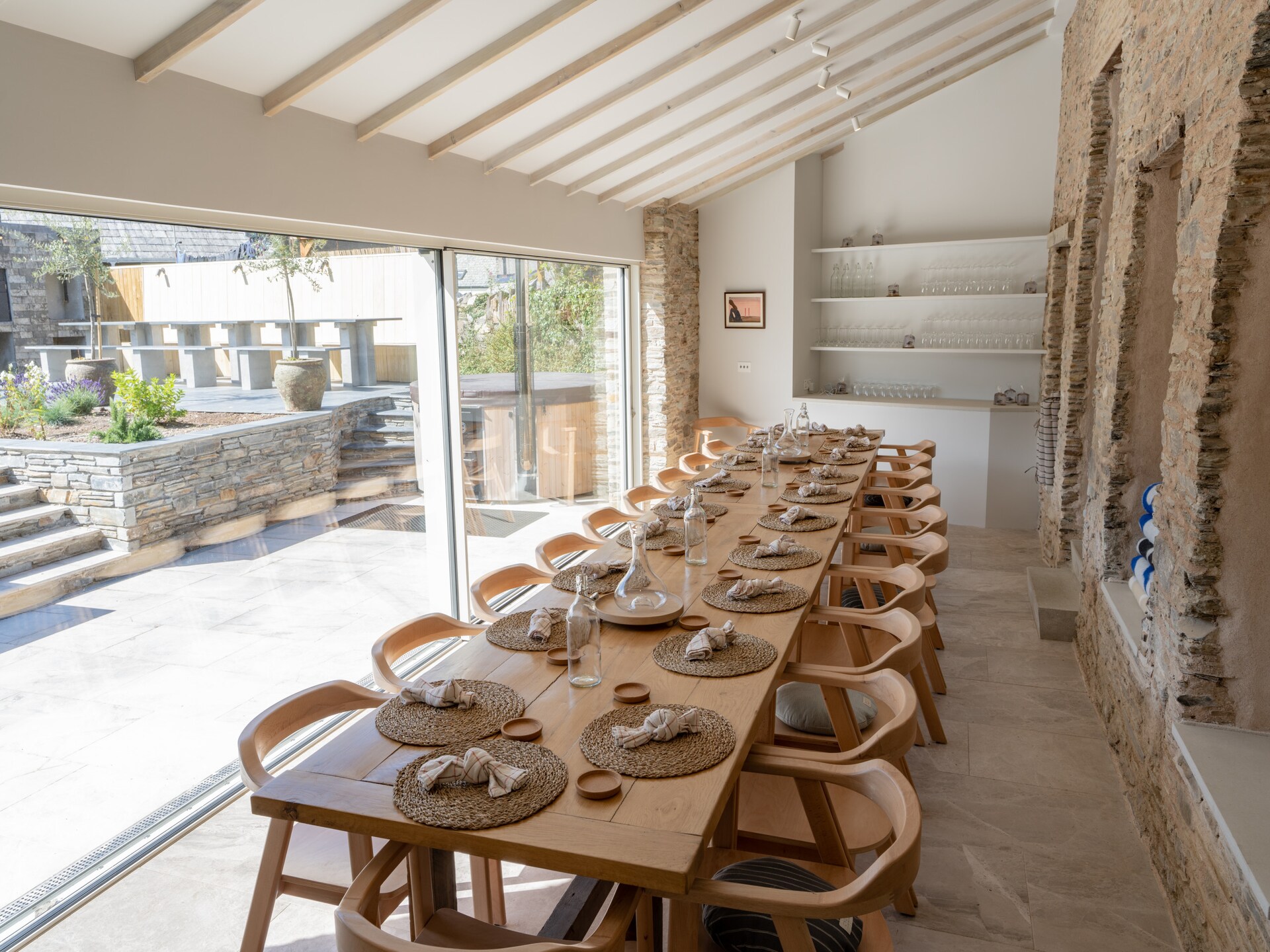 Luxe groepsverblijf ARC Padstow: 12 suites, tuinkamers & hottub vlakbij strand - foto 15