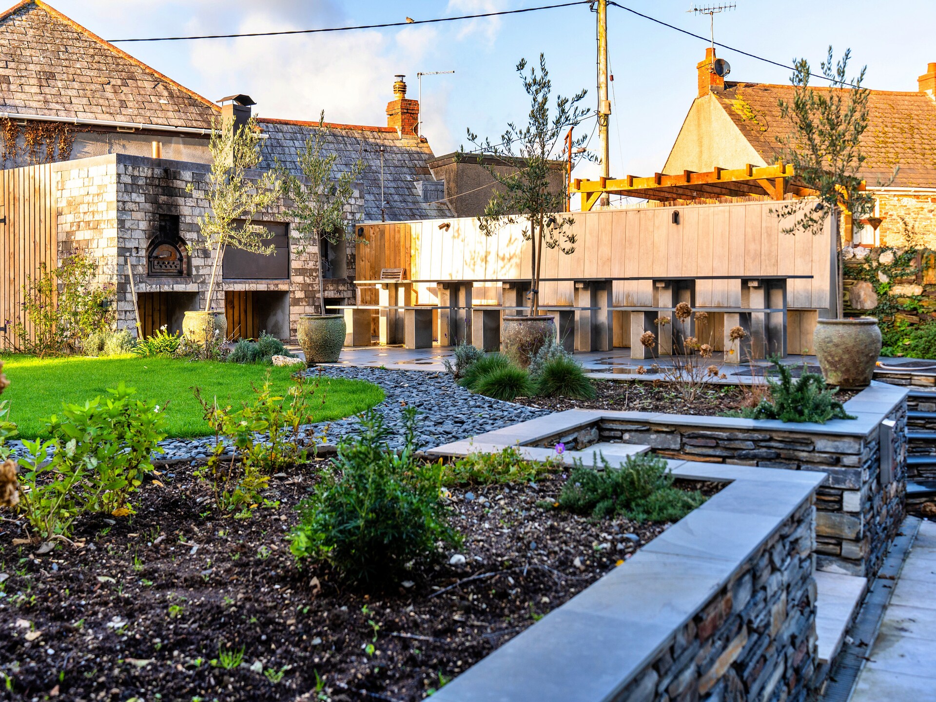 Luxe groepsverblijf ARC Padstow: 12 suites, tuinkamers & hottub vlakbij strand - foto 47