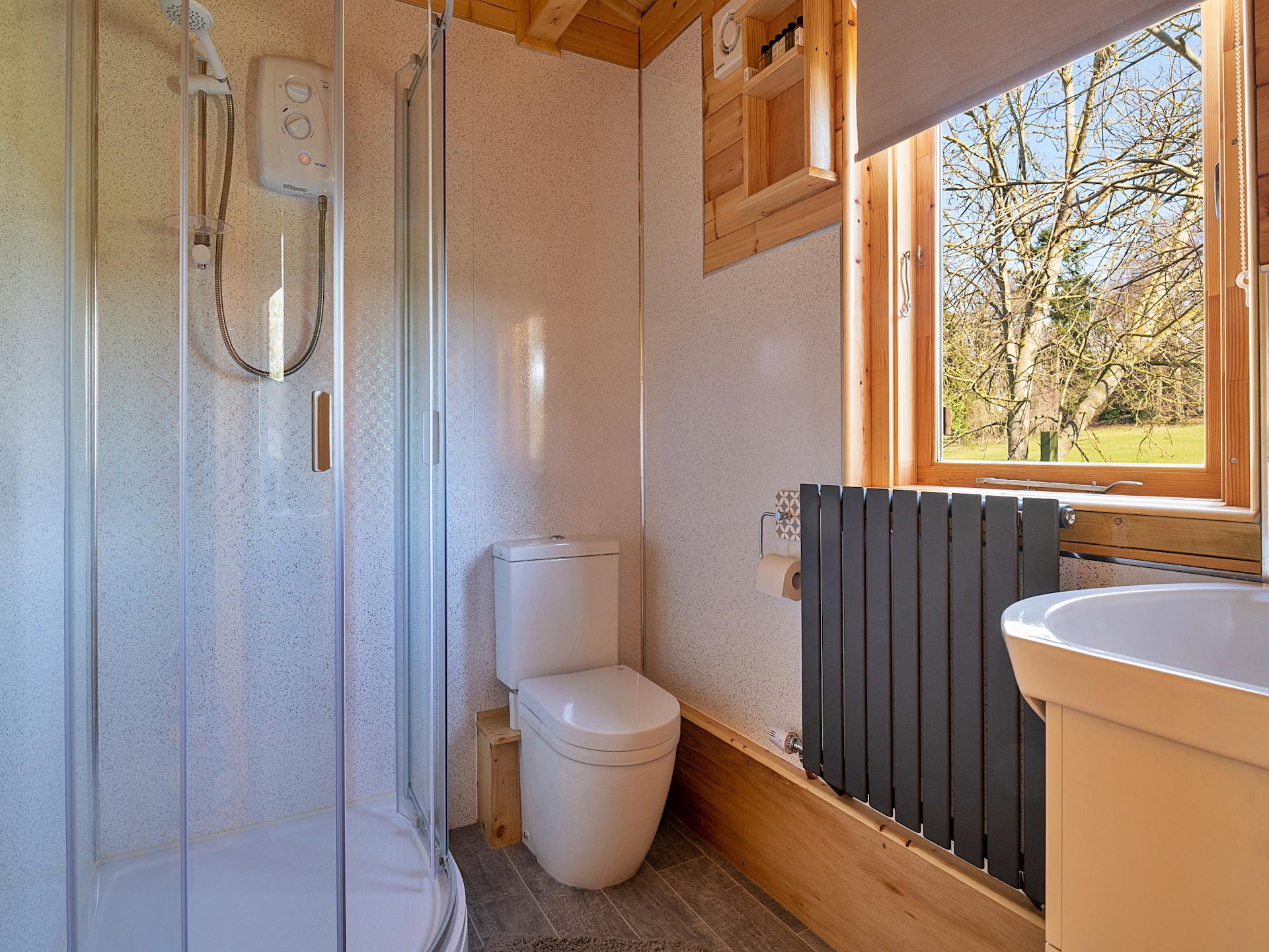 Romantisch landhuis met privé-bubbelbad en open haard in Shropshire - foto 14