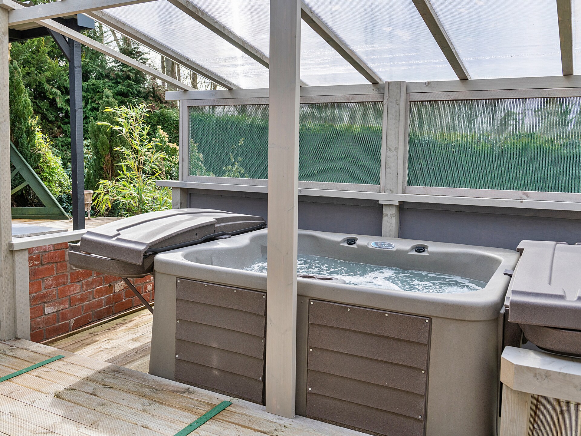 Romantisch landhuis met privé-bubbelbad en open haard in Shropshire - foto 30