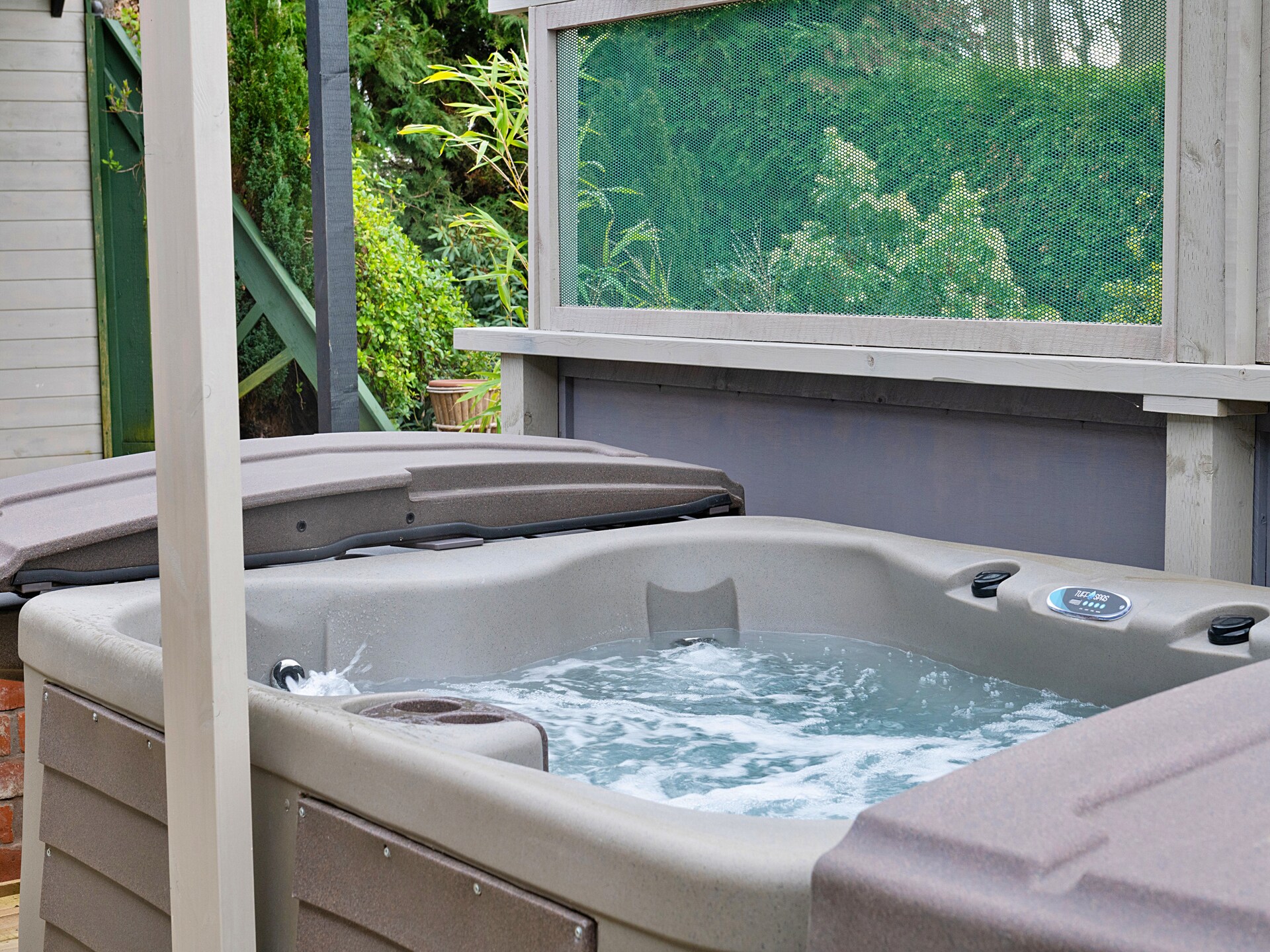 Romantisch landhuis met privé-bubbelbad en open haard in Shropshire - foto 17