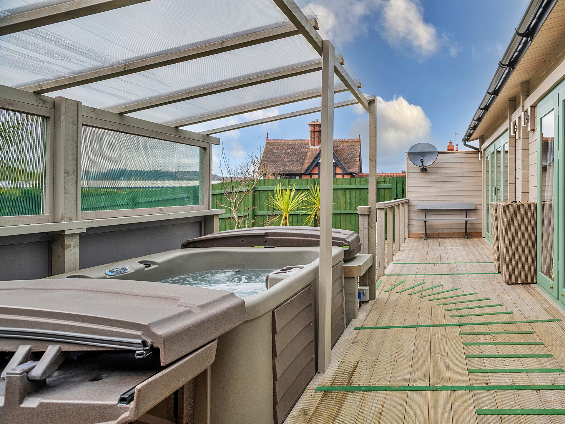 Romantisch landhuis met privé-bubbelbad en open haard in Shropshire - foto 25