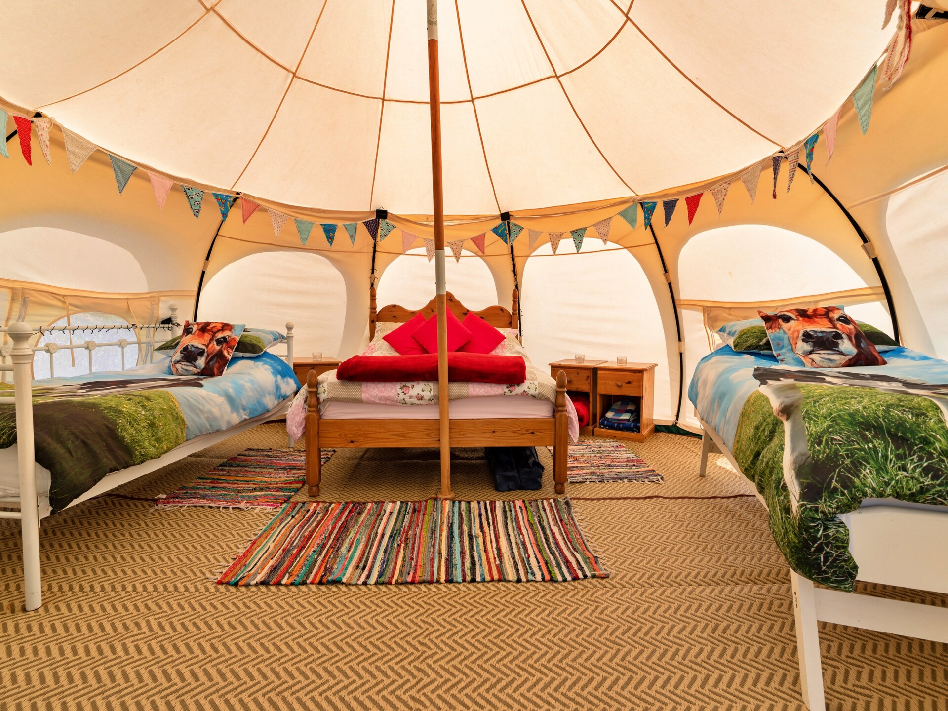 Lotus Belle-tent op melkveebedrijf in Noord-Devon, 4 hectare privéveld - foto 7