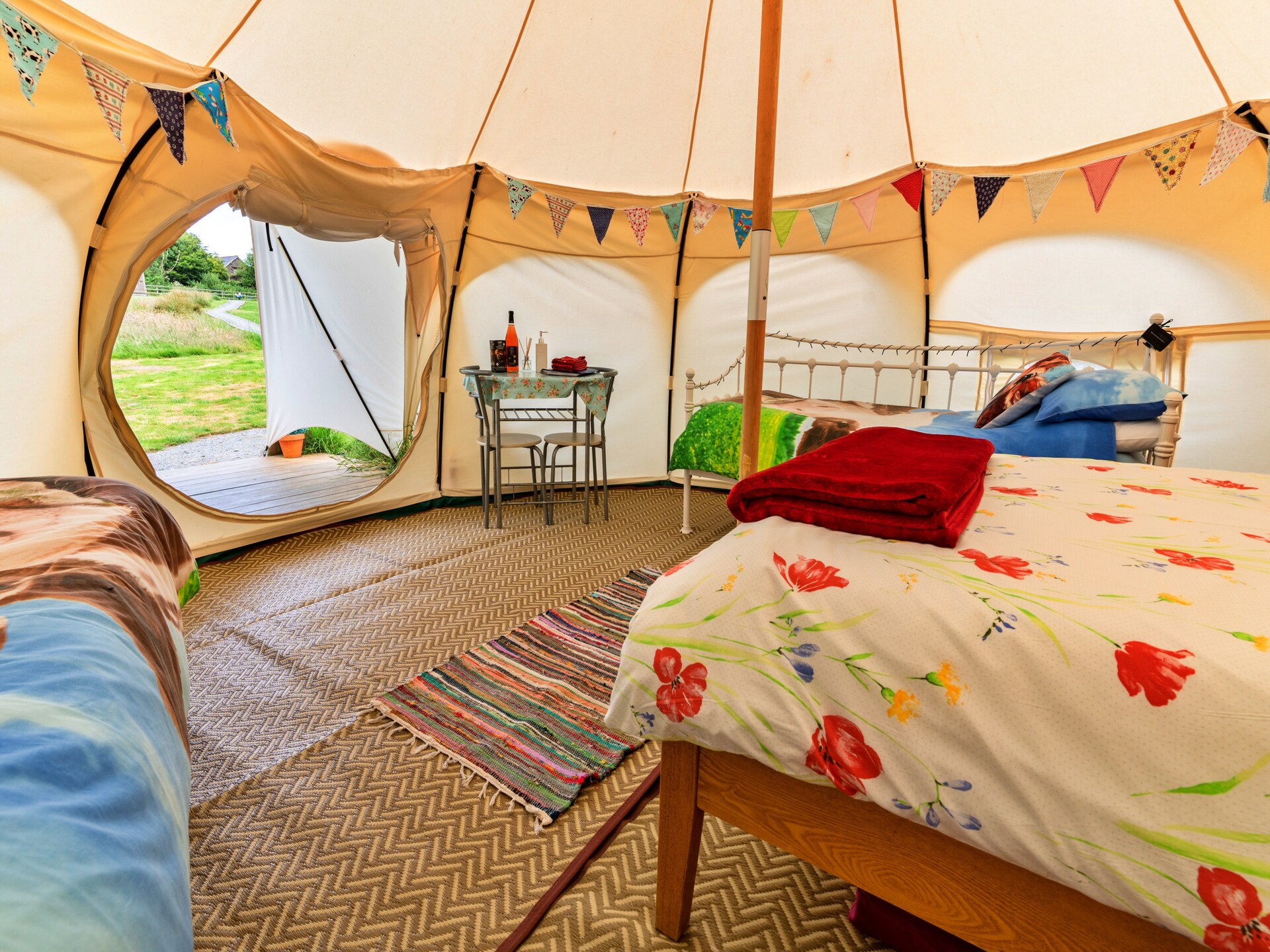 Unieke glamping in Oak Lotus Belle Tent op melkveebedrijf bij Ilfracombe - foto 16